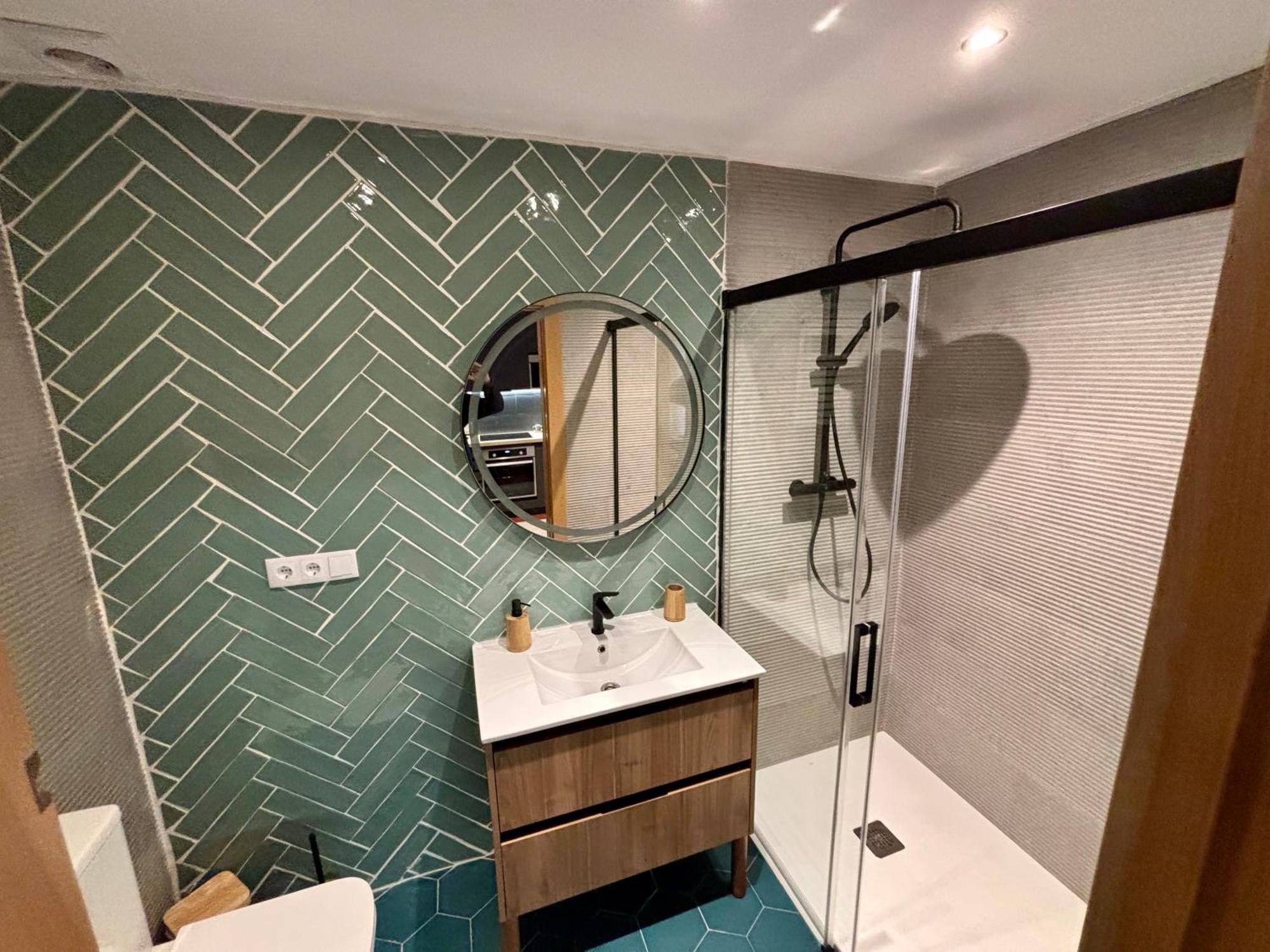 Apartamento Lugar De Alegria, Pegado A Playa, 2 Hab, 6 P, Wifi - Vut-4241-as *