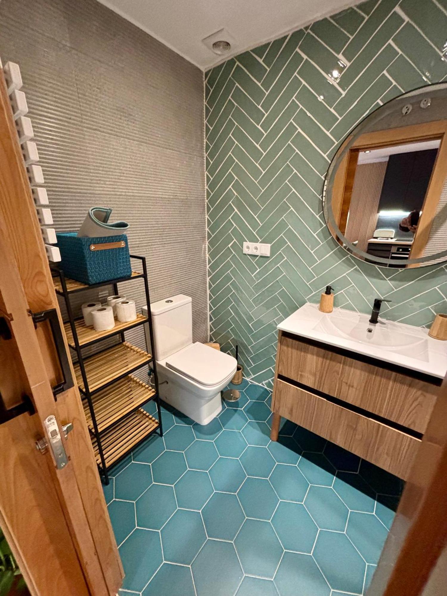 Lugar De Alegria, Pegado A Playa, 2 Hab, 6 P, Wifi - Vut-4241-as * Gijón