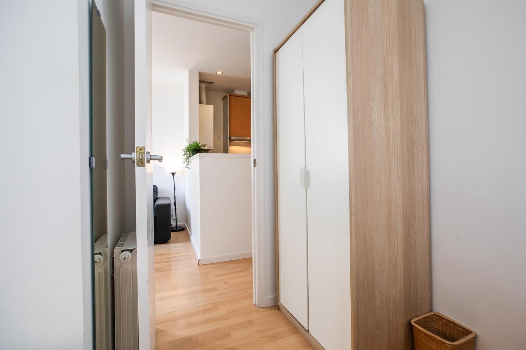 23ptbg1090 - Beautiful 2br Near Sants Apartment