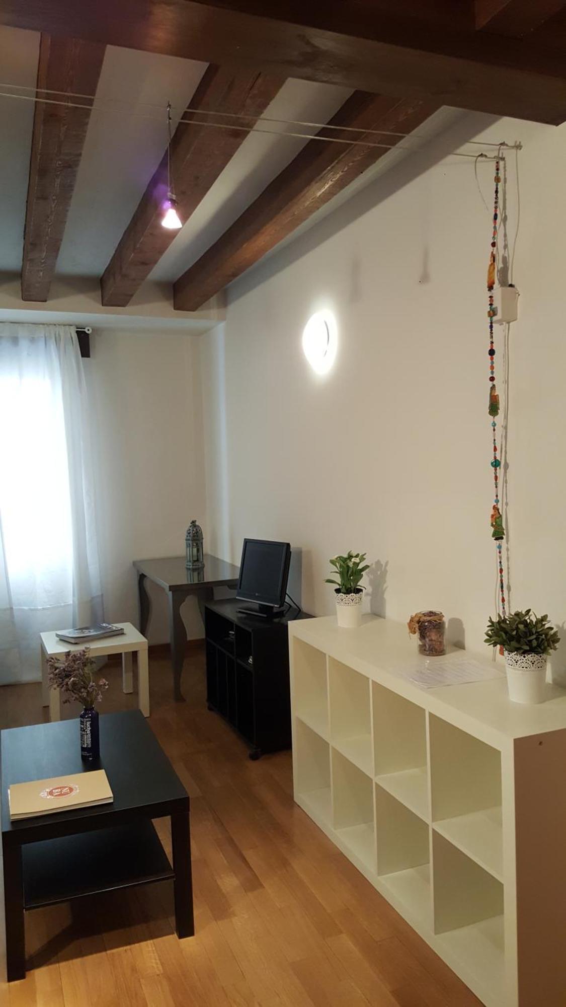 Edificio Con 2 Opciones Duplex 3 Y 1 En Plaza Mayor *