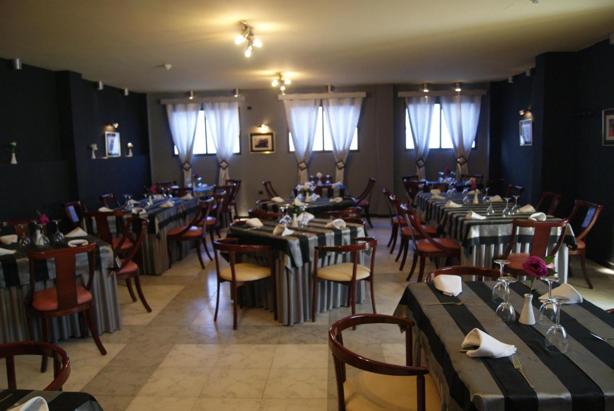 Hotel Vazquez Diaz