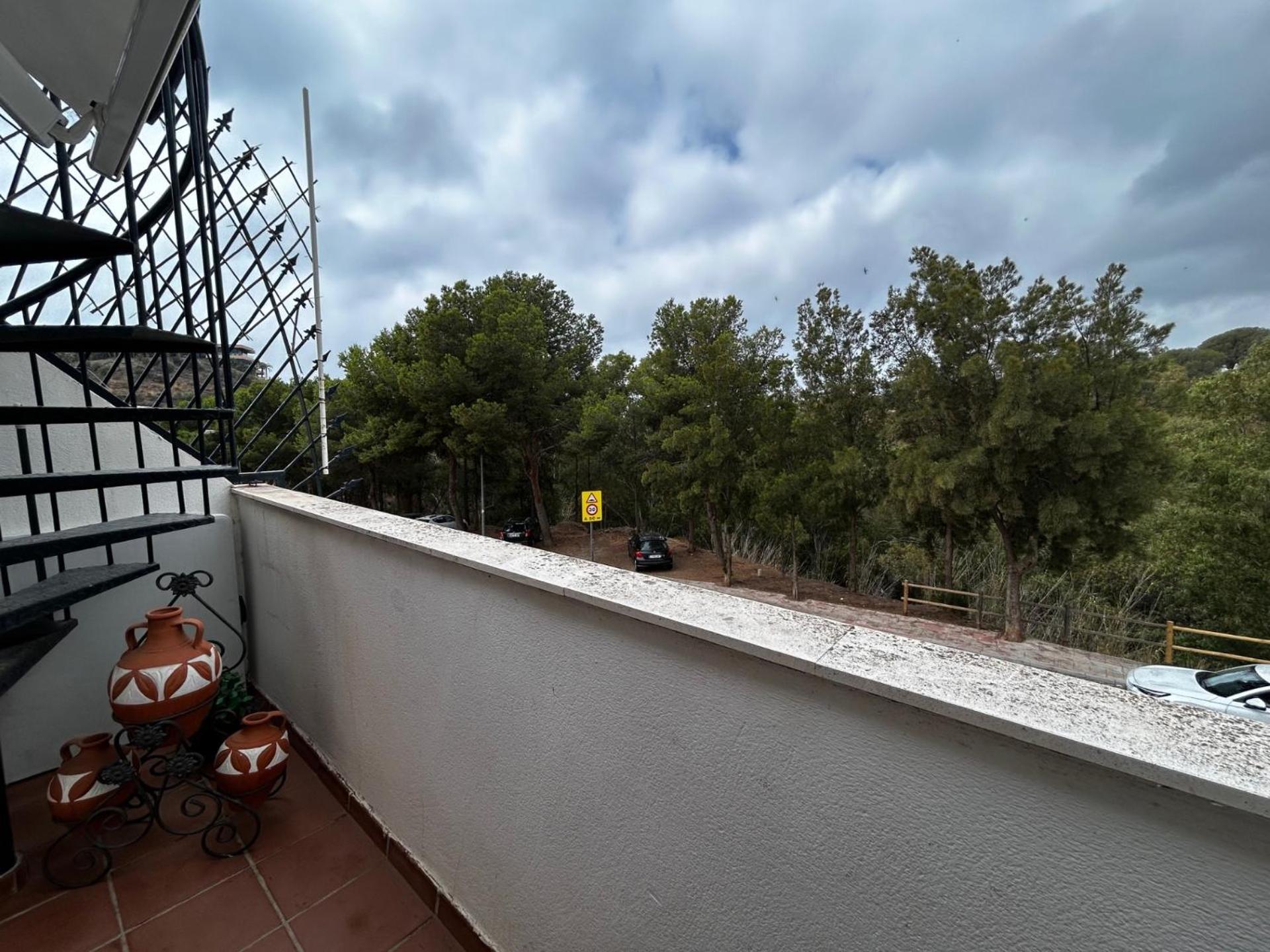 Oasis Torrequebrada Benalmadena