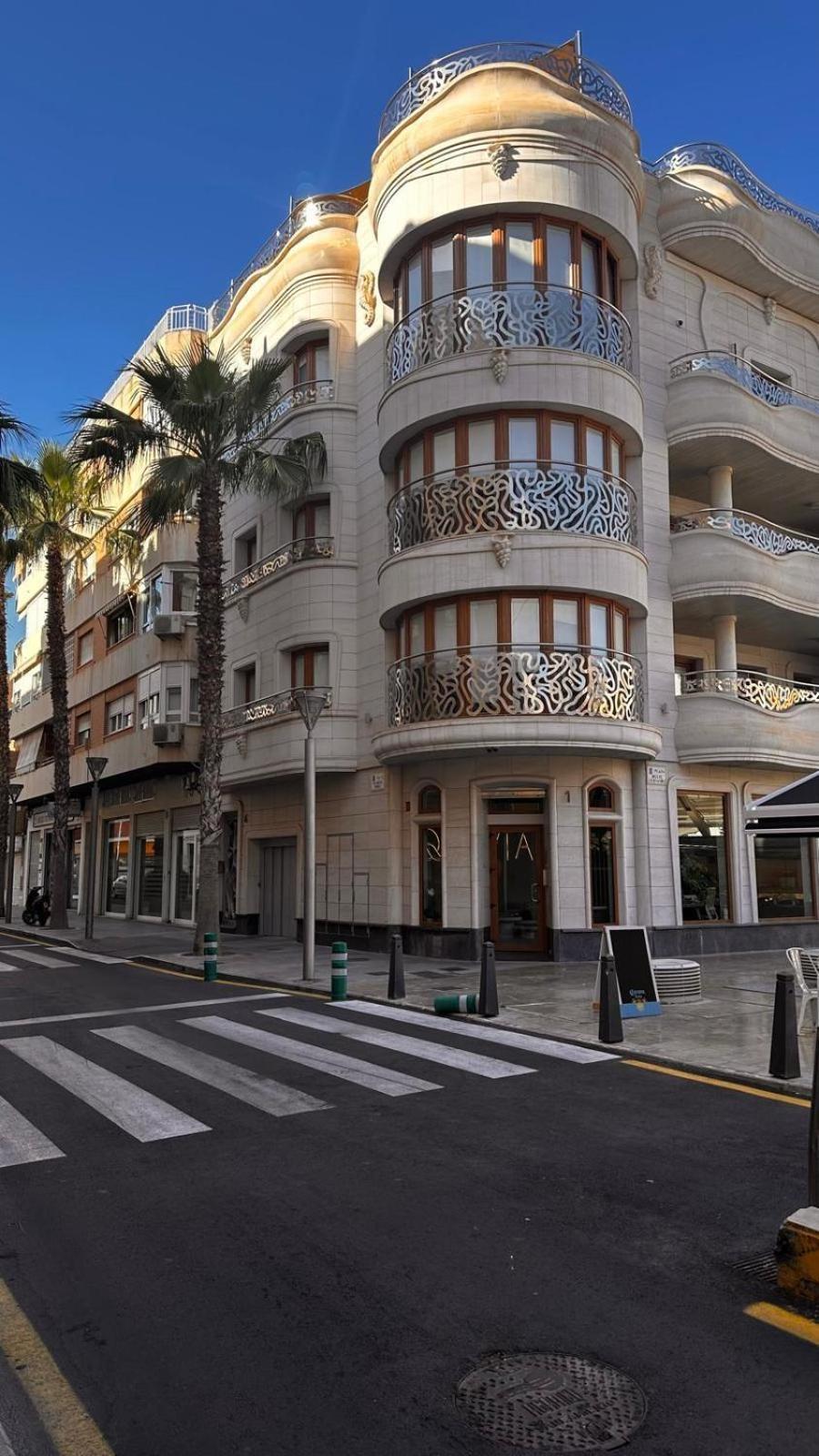 Apartment De Locos *