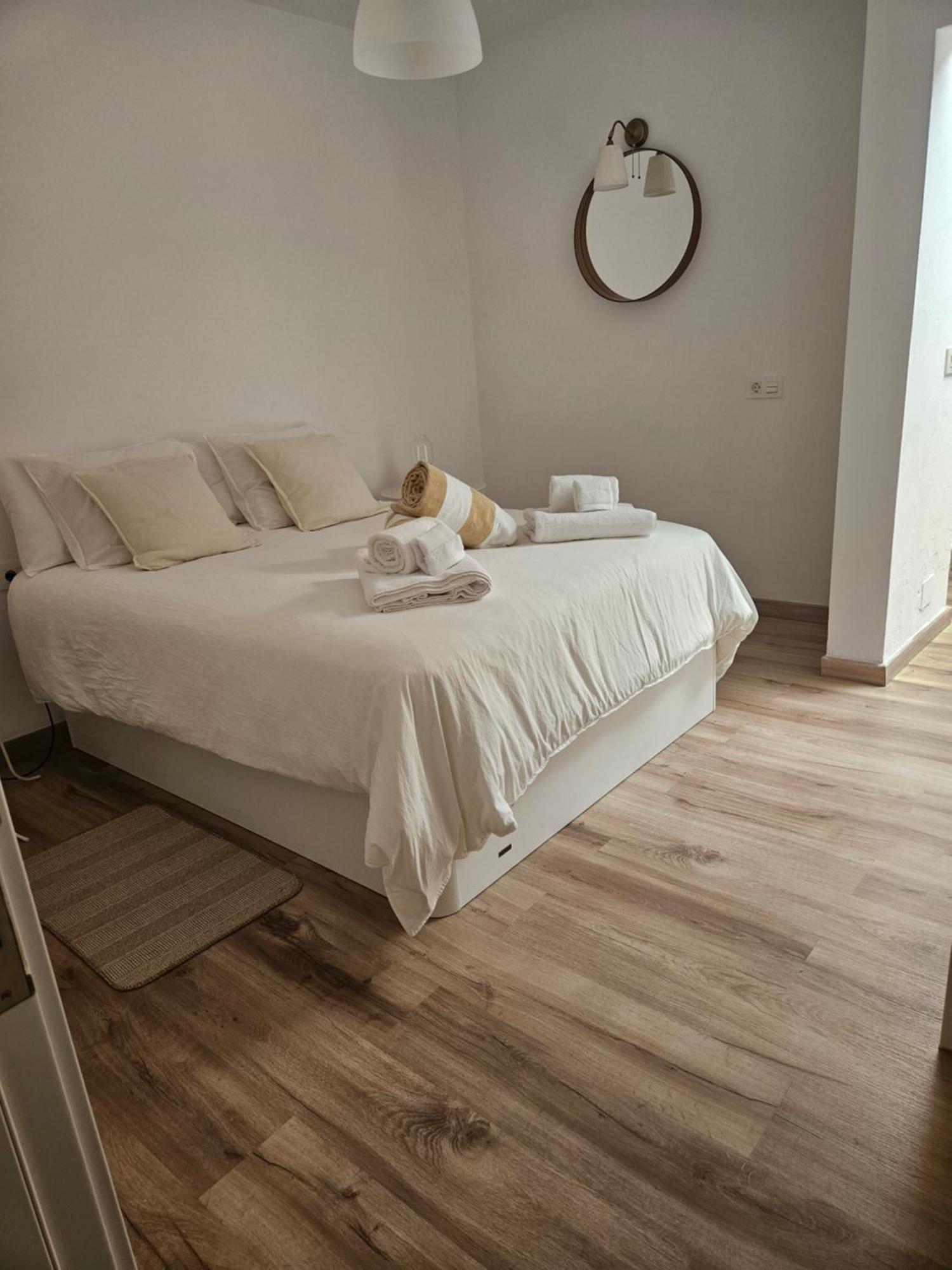 Casa Berkana Con Piscina Playa Honda (Lanzarote)