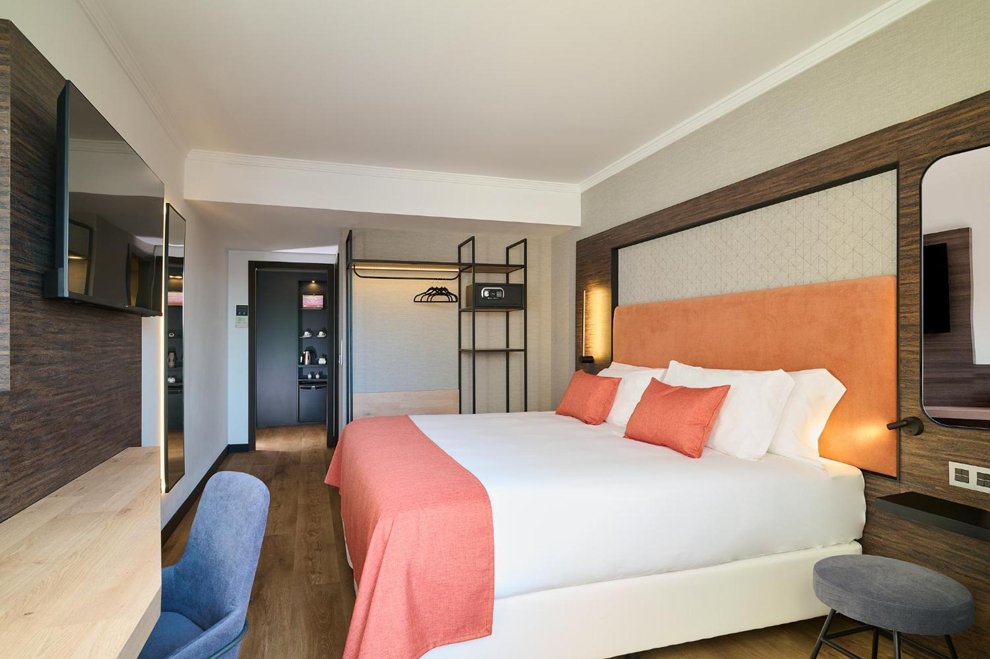 Gran Luna De Hotel 4*