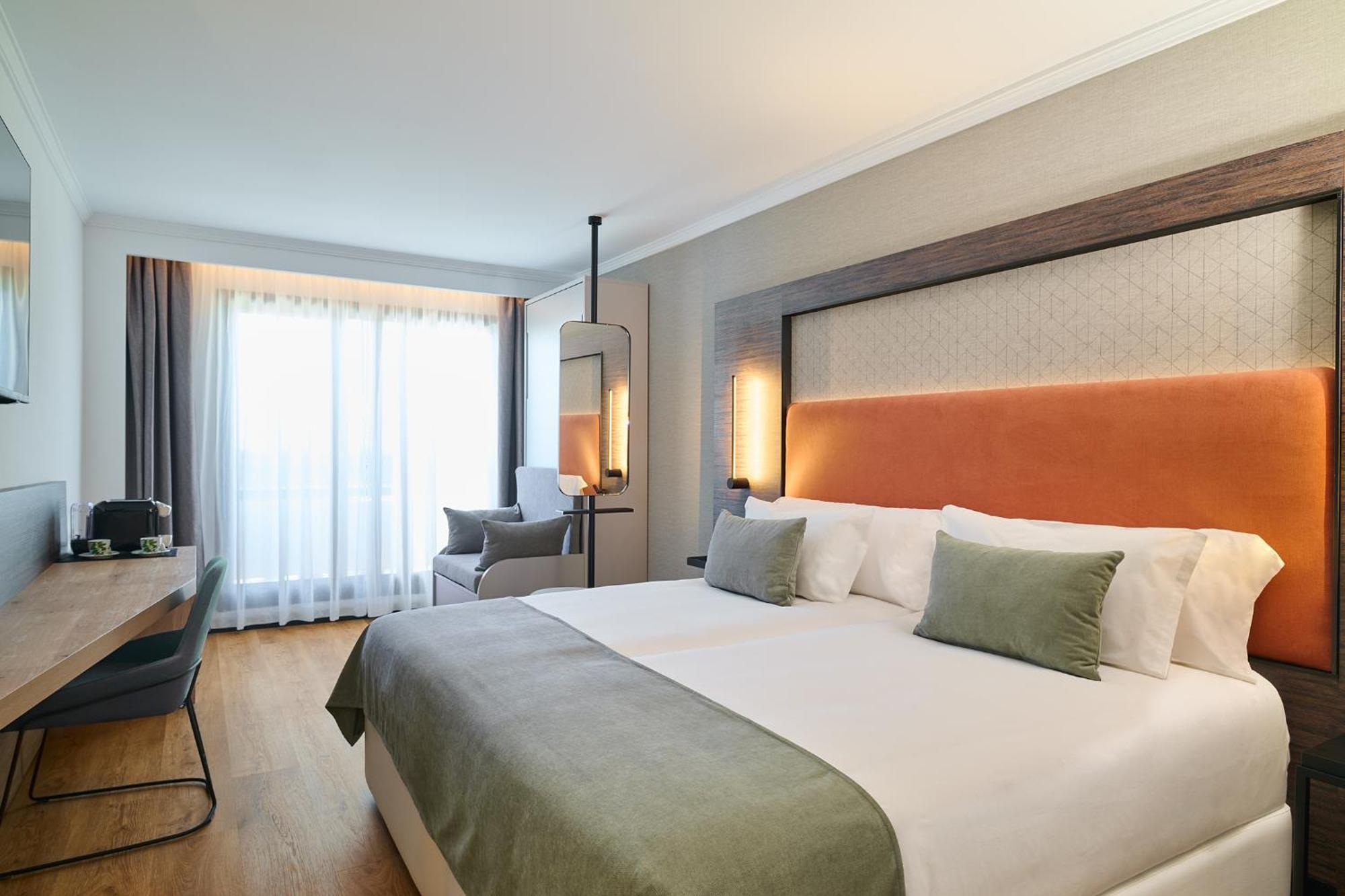 Hotel Gran Luna De 4*