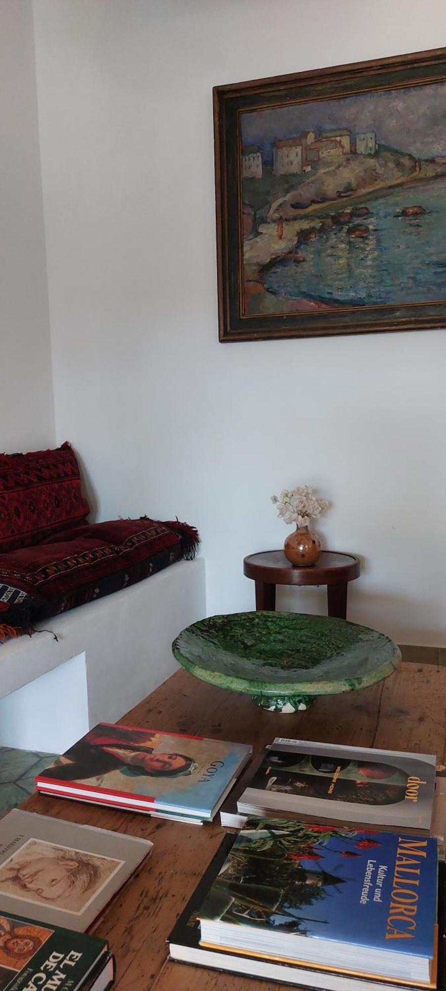 Idayvuelta & With Private Pool Guest house *