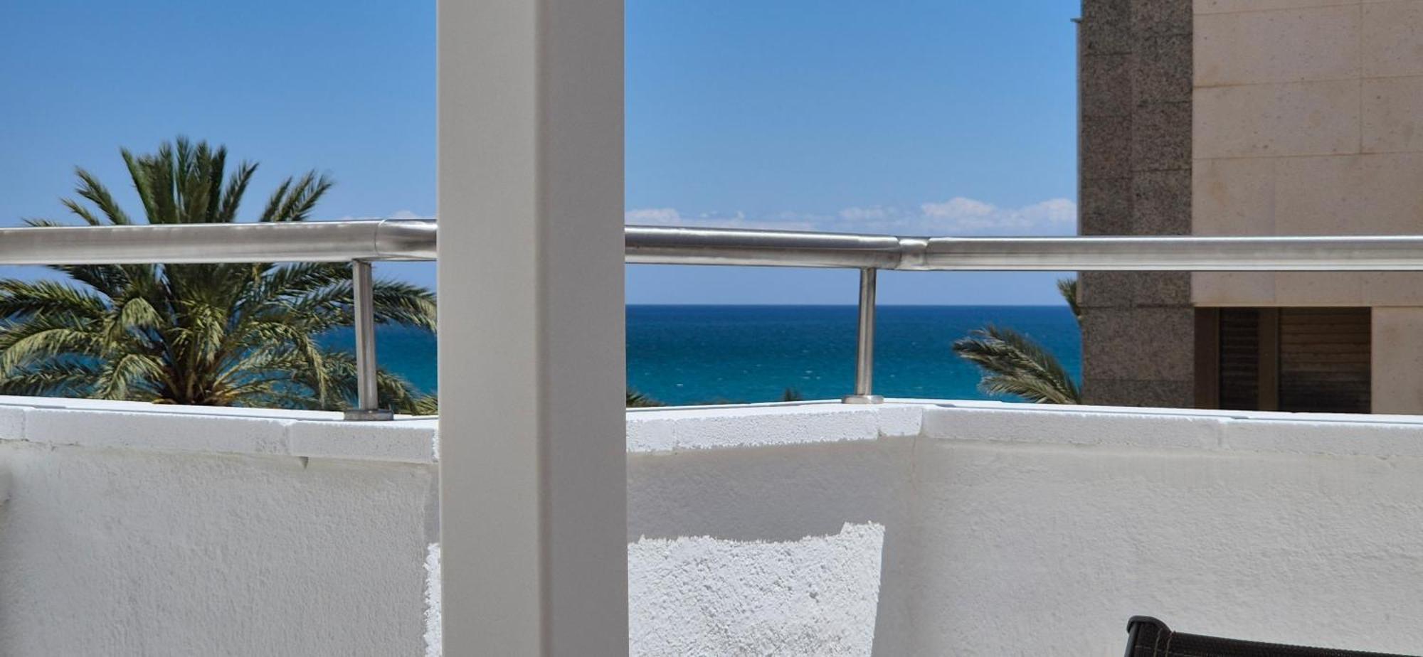 Apartment Duplex Lujoso 6 Personas Frente Al Mar