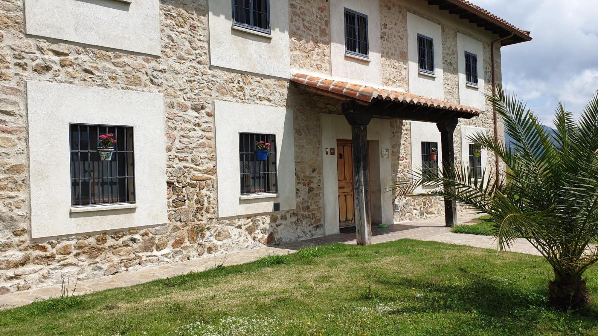 Holiday home La Carb0nera Oliva de Plasencia