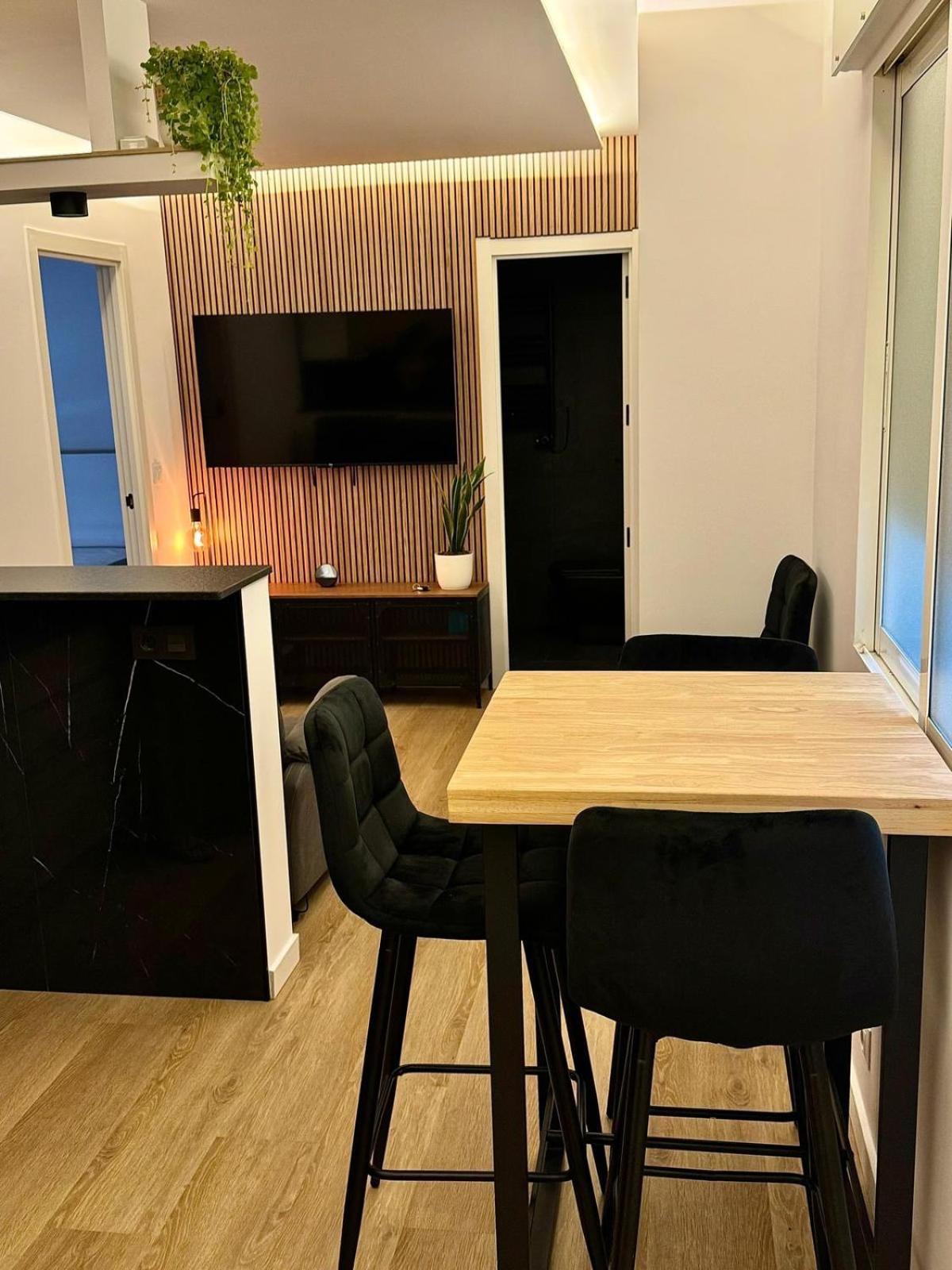 Kilometro 22 Luxury Apartment Padron