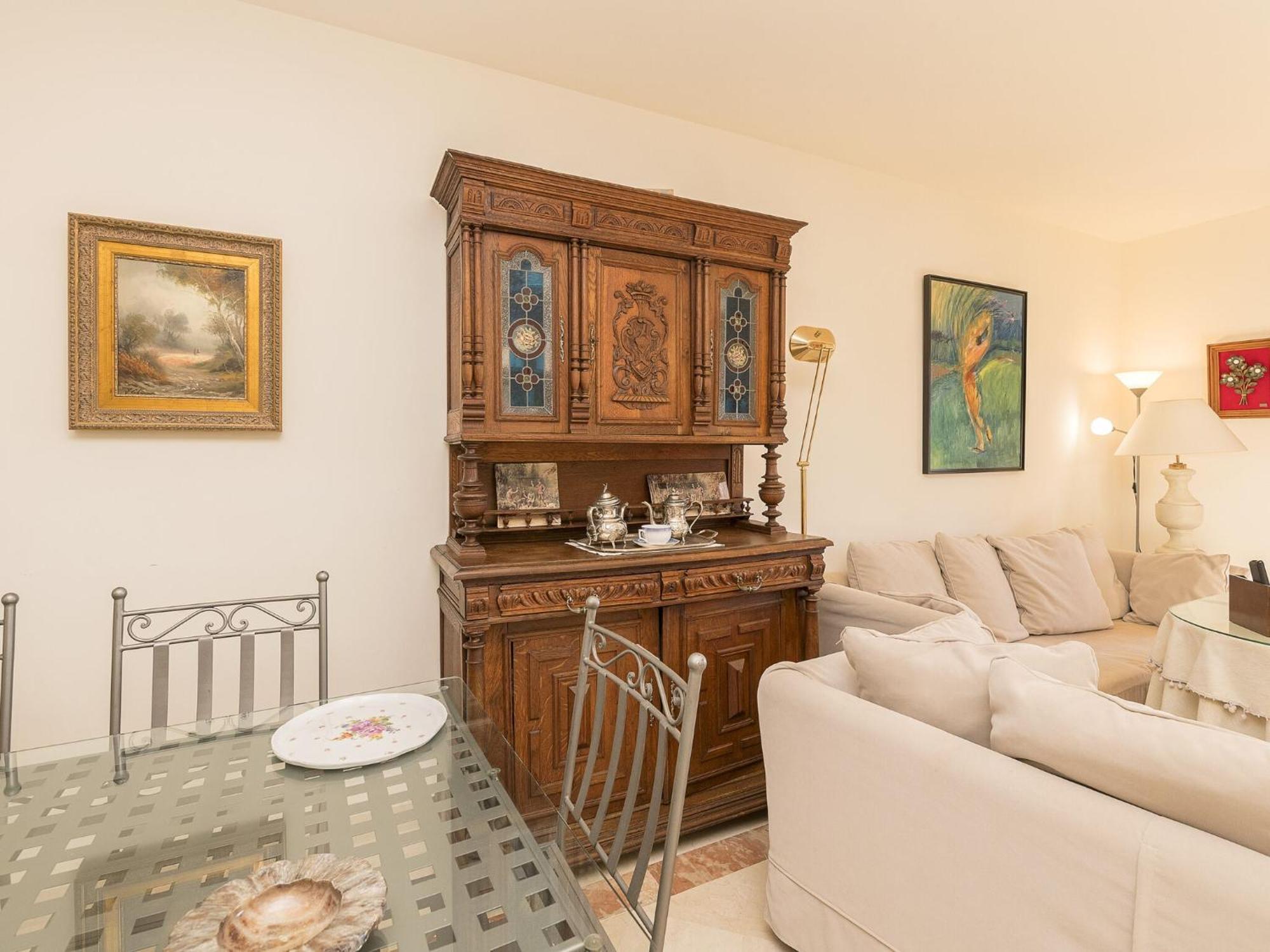 Spikes - In Sotogrande Free Wifi *