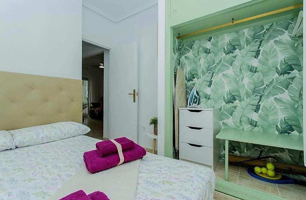 Migos 350m From The Sea, Playa Del Acequion, Apartment *