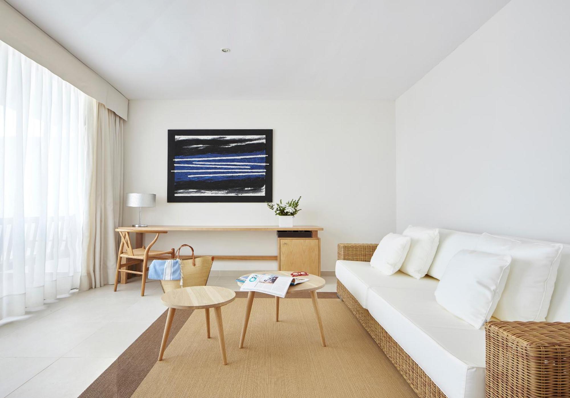 Hotel Tres Torres Santa Eulalia del Río