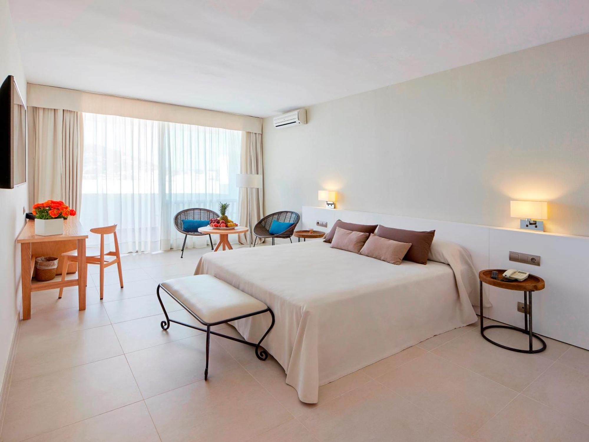 Tres Torres Hotel Santa Eulalia del Río