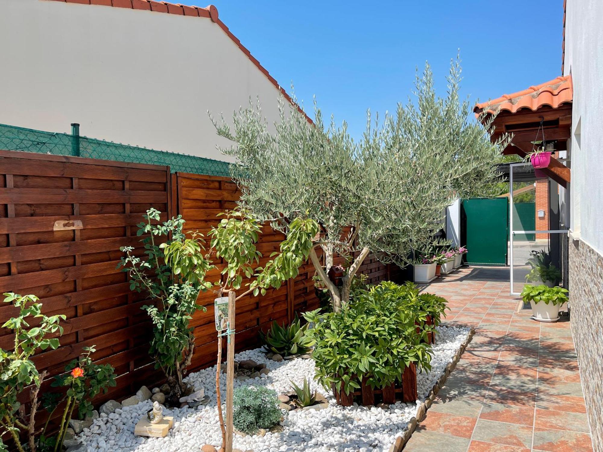Casa Ozcoidi, Acogedor Con Jardin Y Piscina En El Centro De Navarra