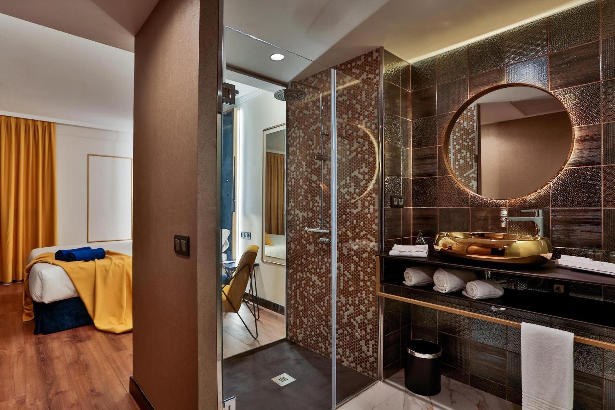 Hotel Design Bex 4*