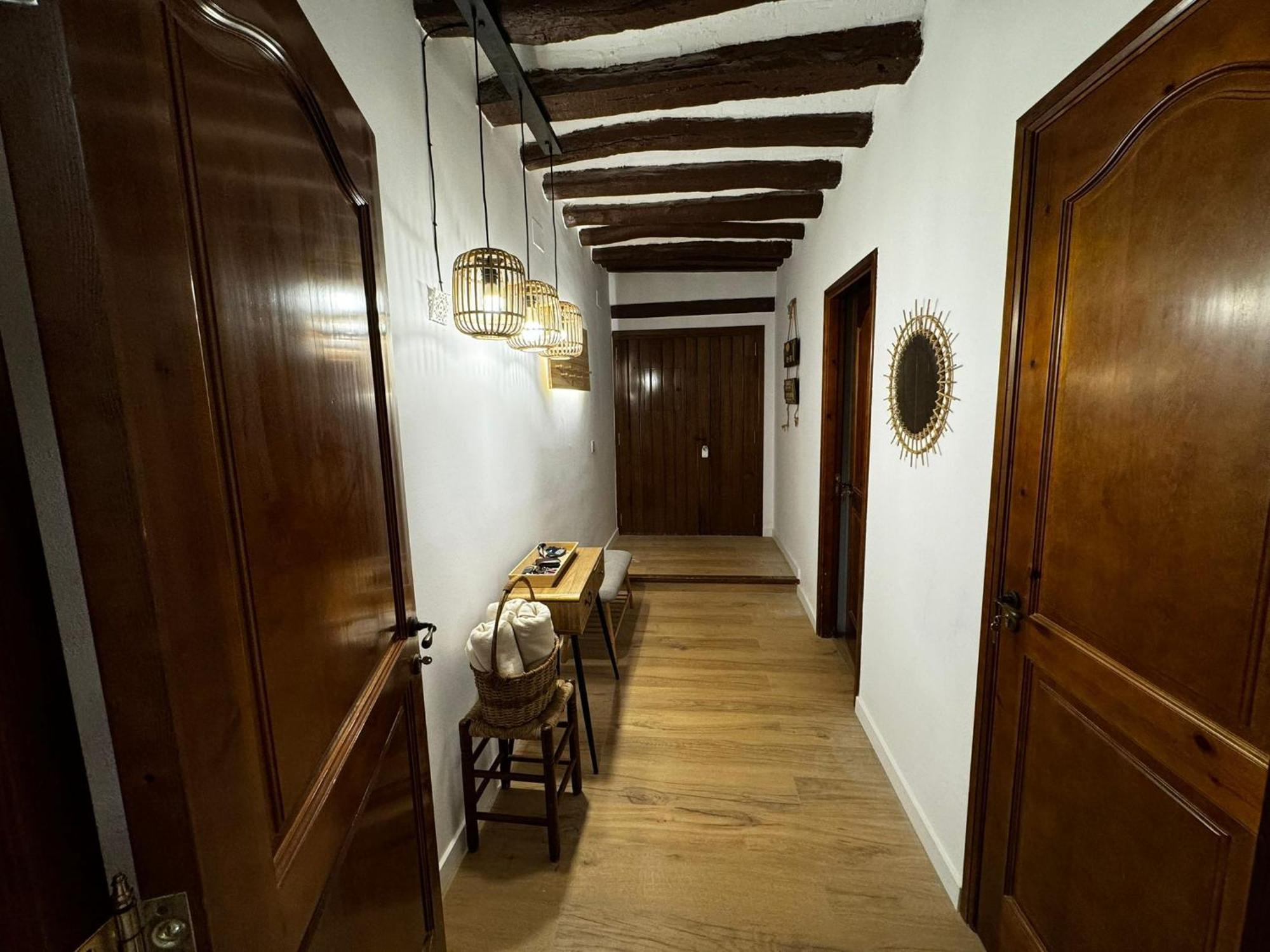 Cal Jando Holiday home *