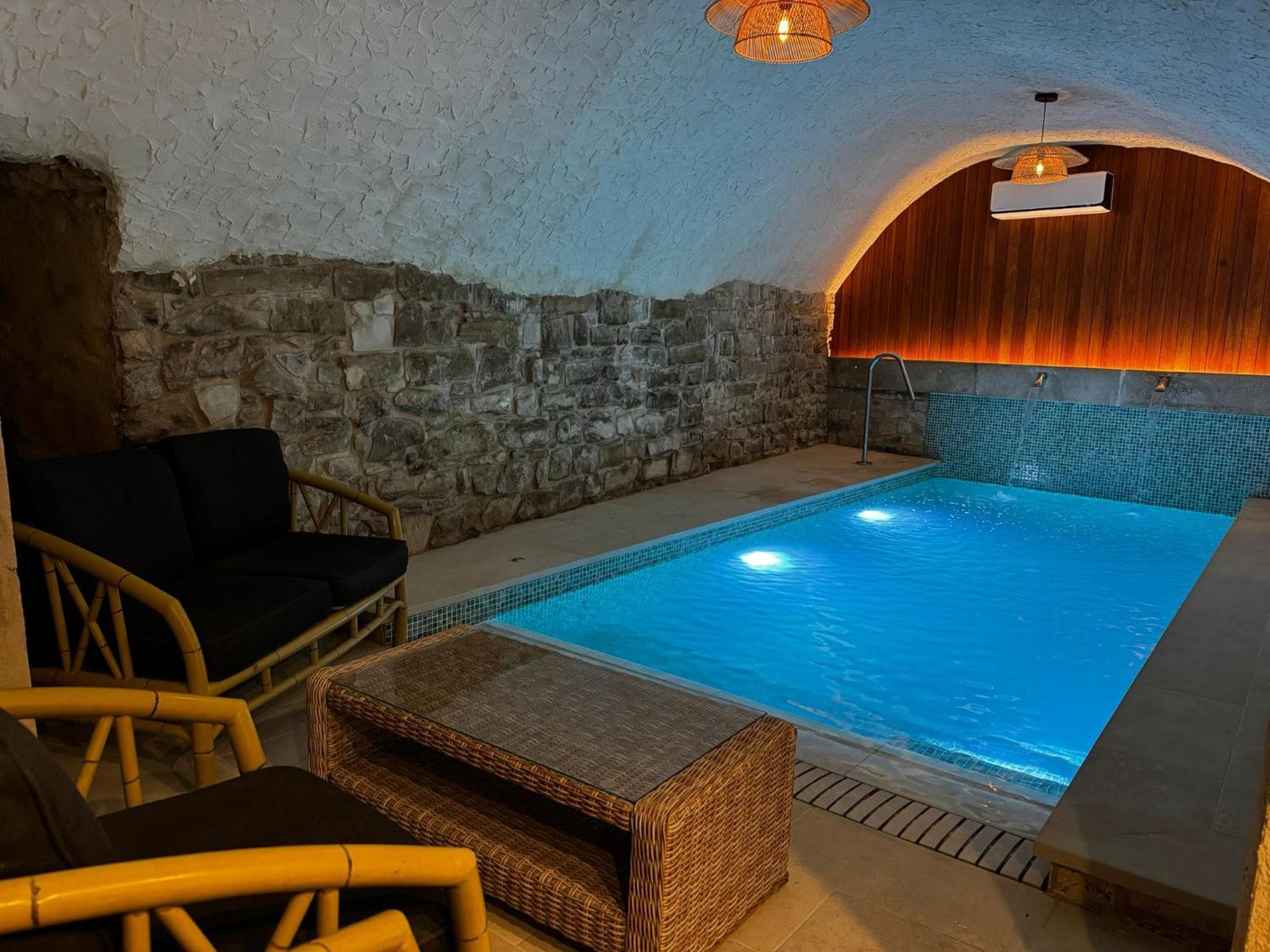 Cal Jando Holiday home Segura (Catalonia)
