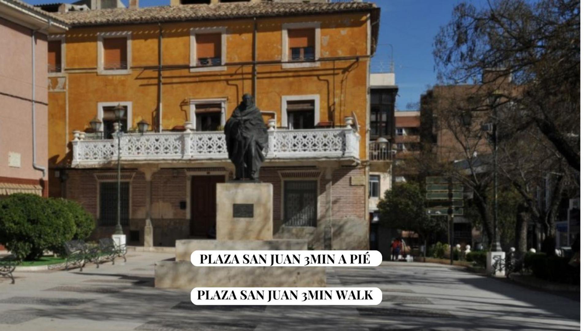 Caravaca Luna Ballesta Apartment *