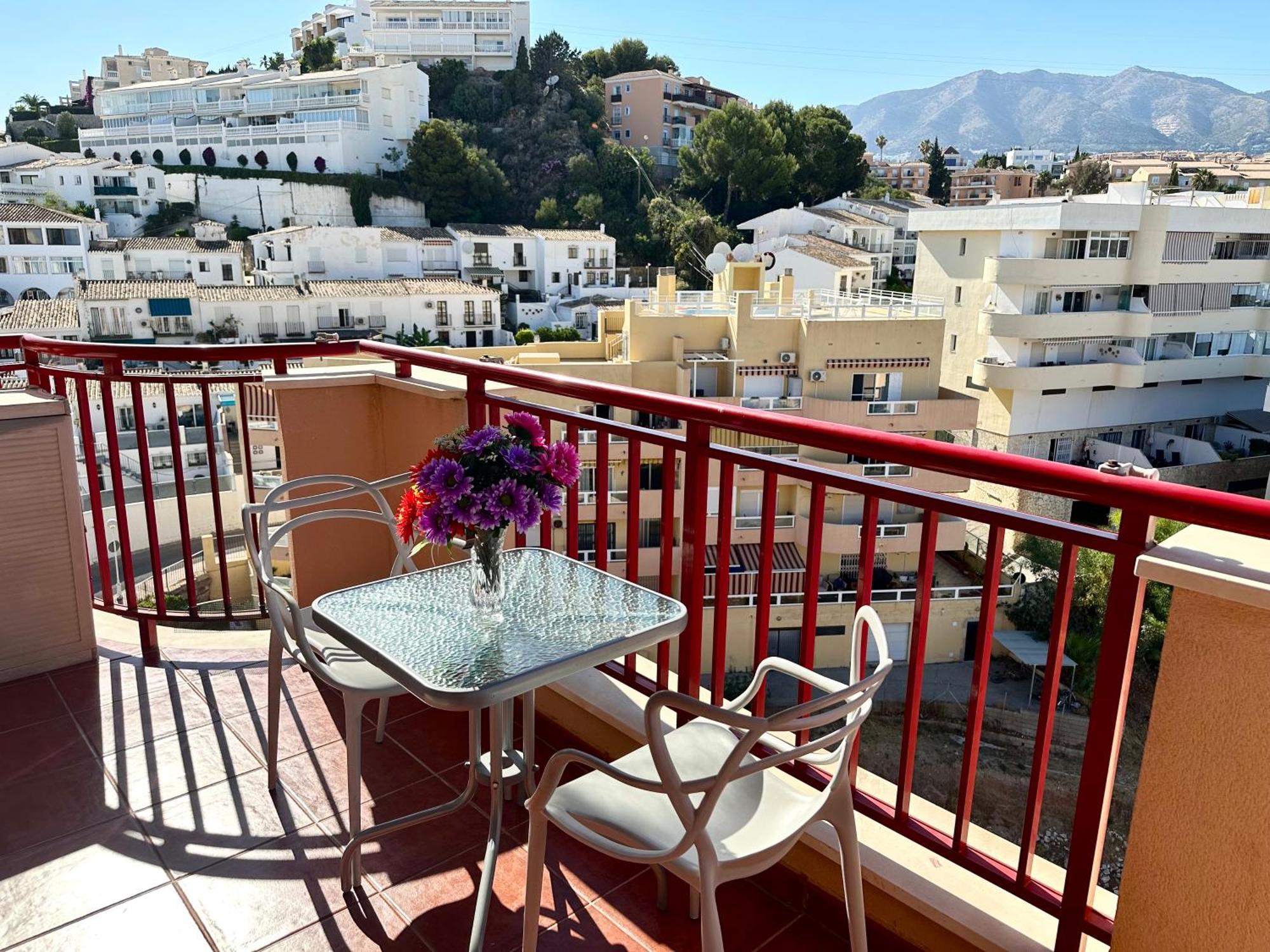 In Costa Del Sol, Sea, Sunshine & Views Apartamento *