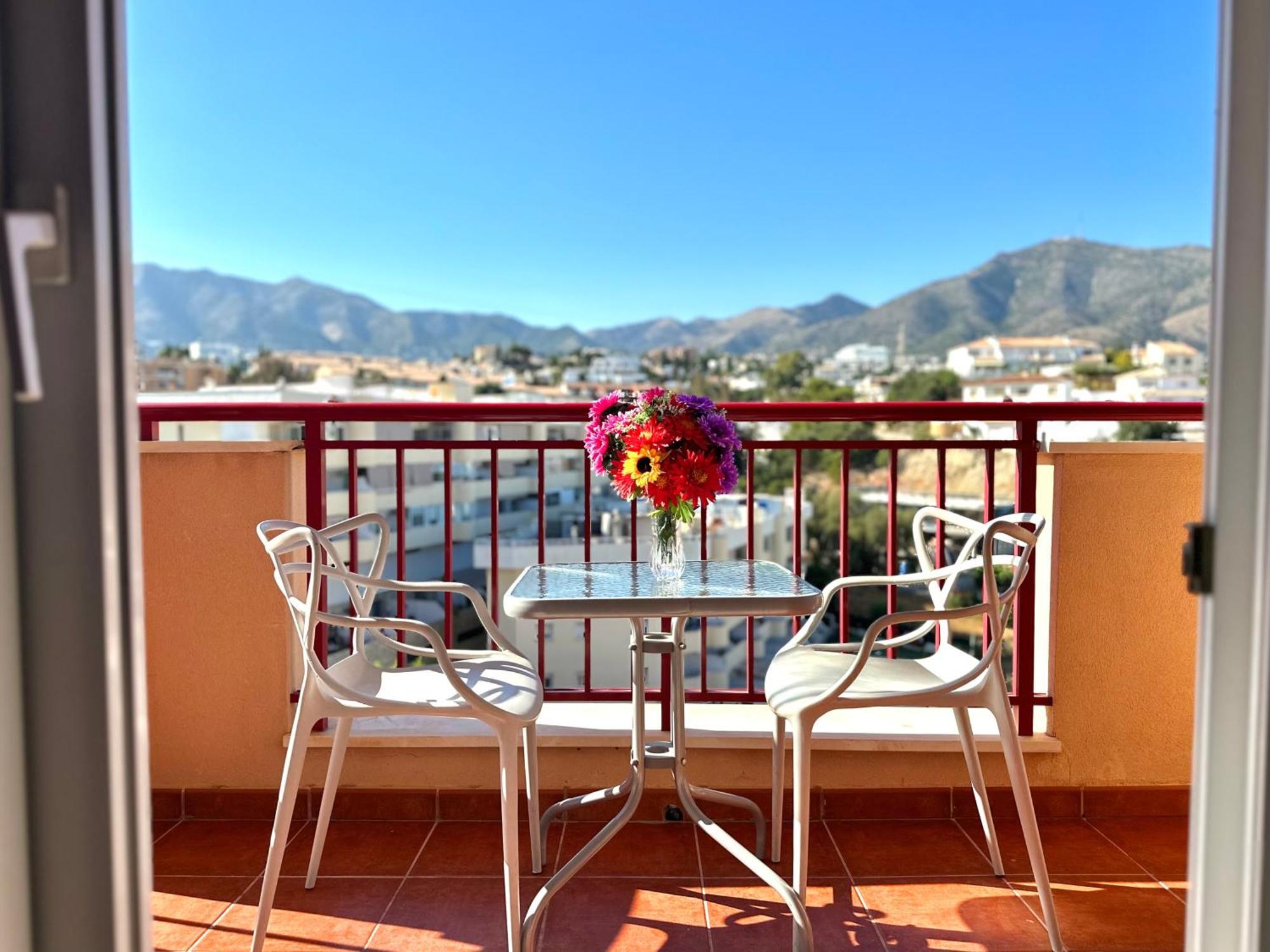 In Costa Del Sol, Sea, Sunshine & Views Apartamento Fuengirola