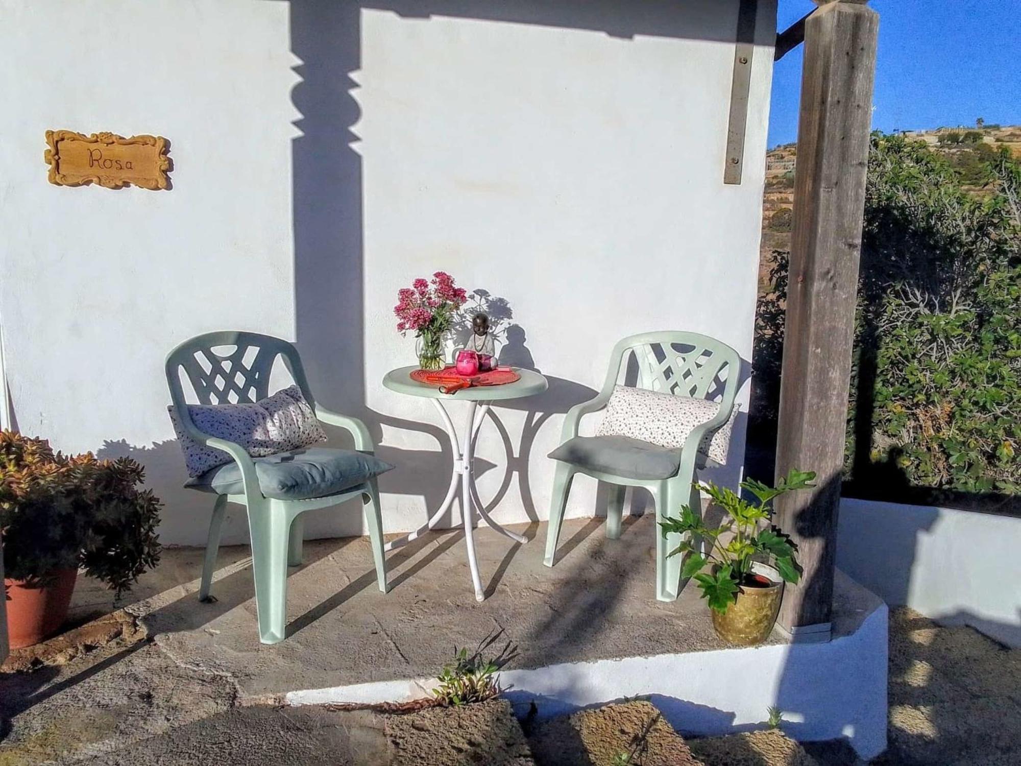 Holiday home -casa Rosa-arico Viejo - Baden, Wandern, Klettern, Individualurlaub Jenseits Des Massentourismus, La Sabinita
