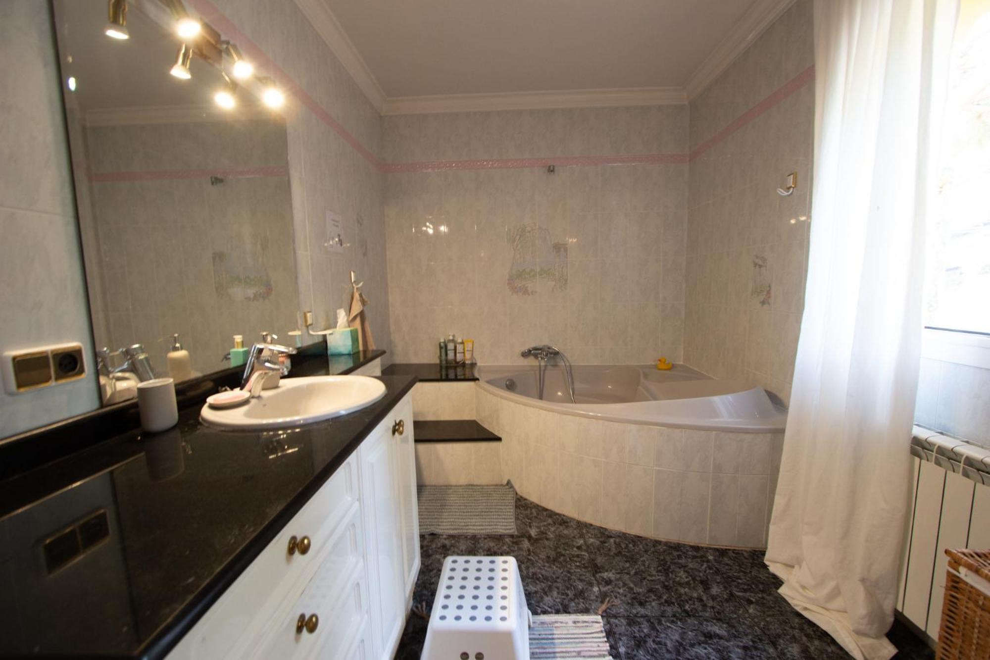 2 Private Abodes In One Magnificent Villa! Massanet De La Selva