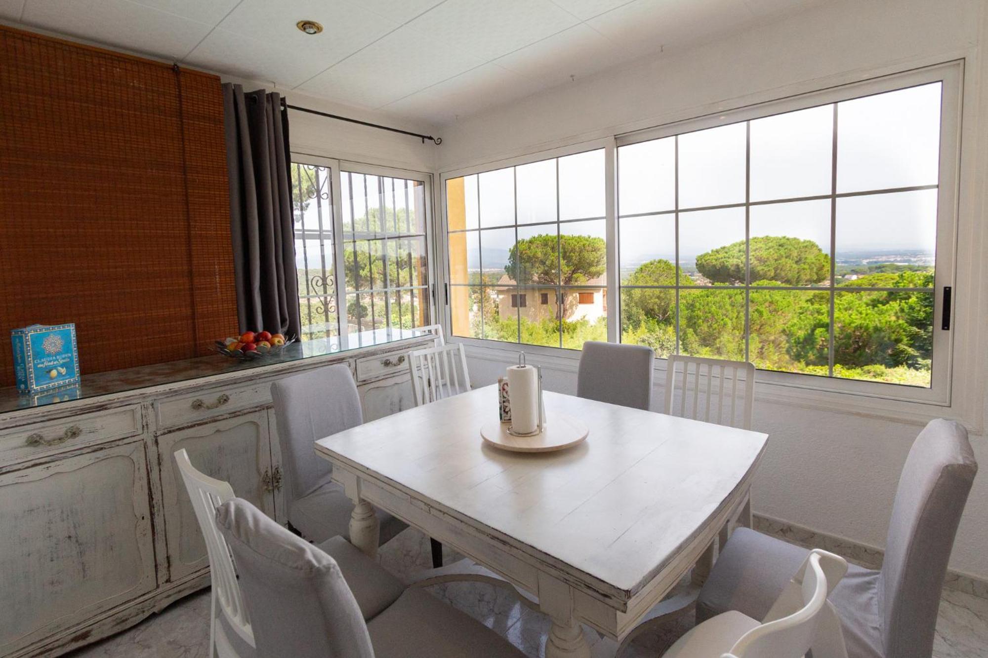 2 Private Abodes In One Magnificent Villa! *