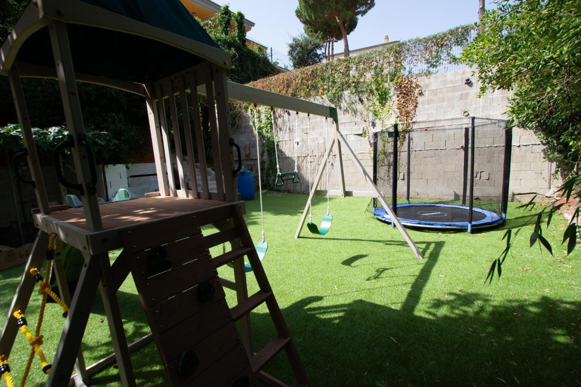 2 Private Abodes In One Magnificent Villa! Villa *