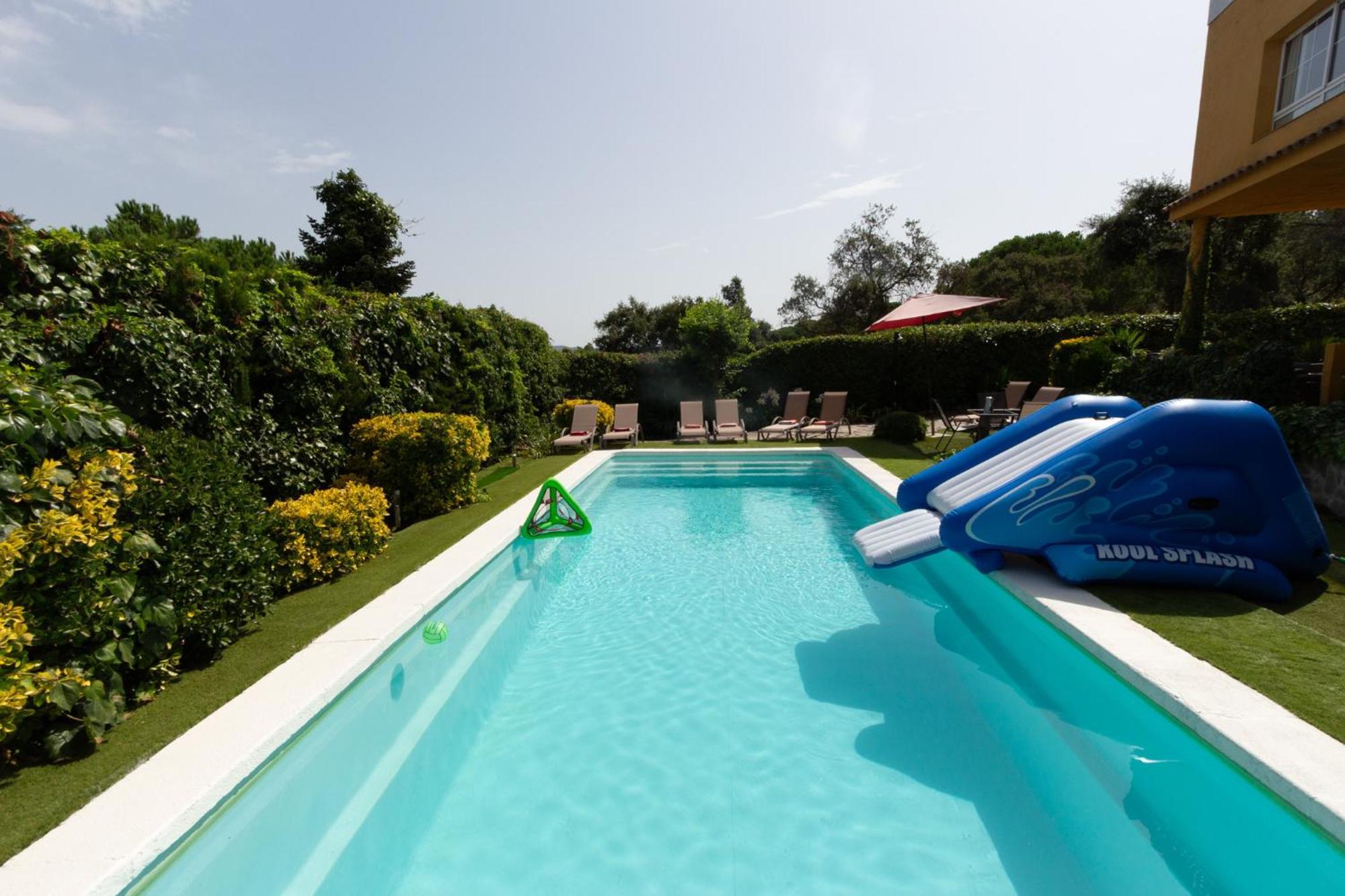 2 Private Abodes In One Magnificent Villa!