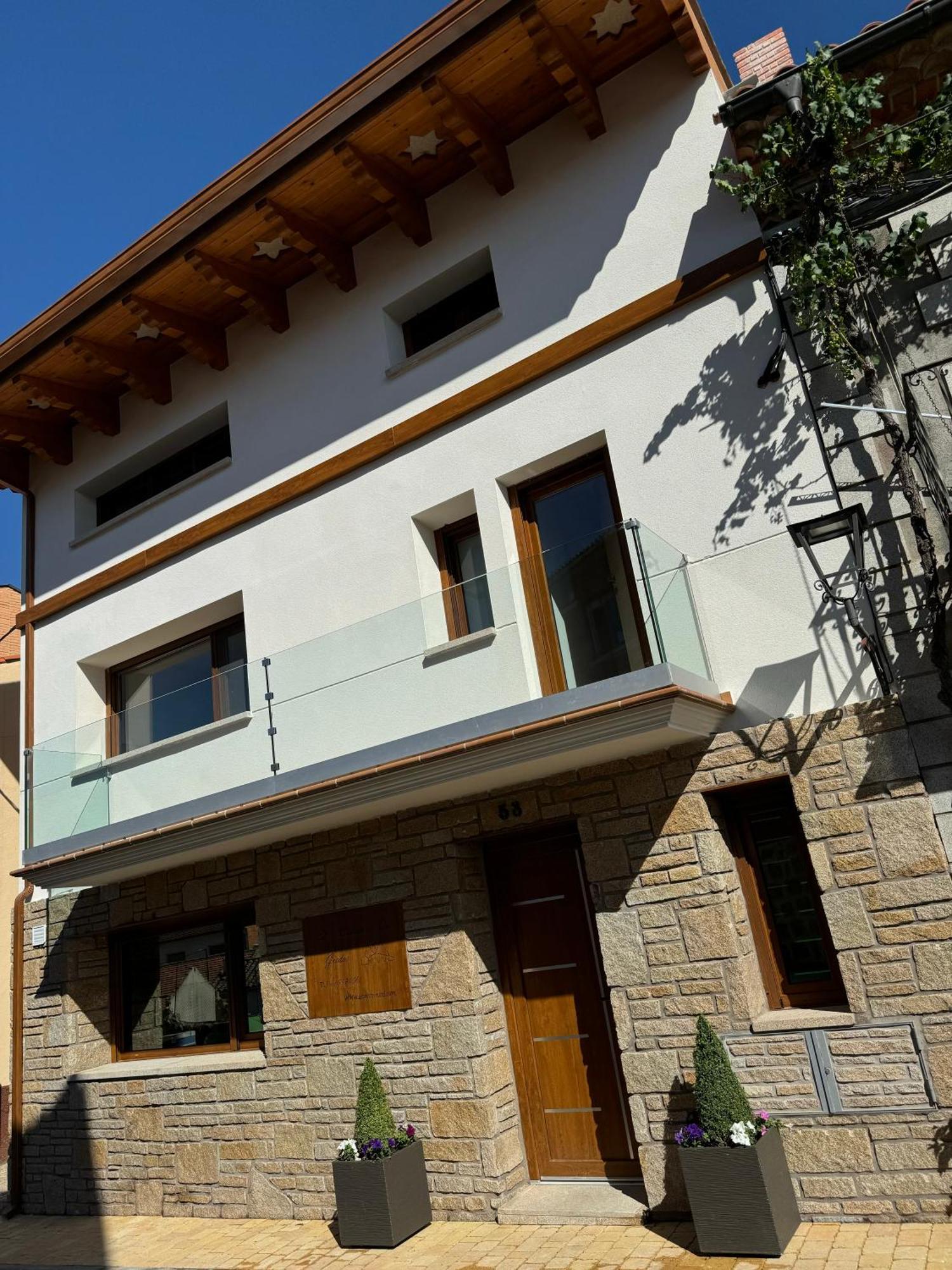 El Balcon De Gredos Holiday home *