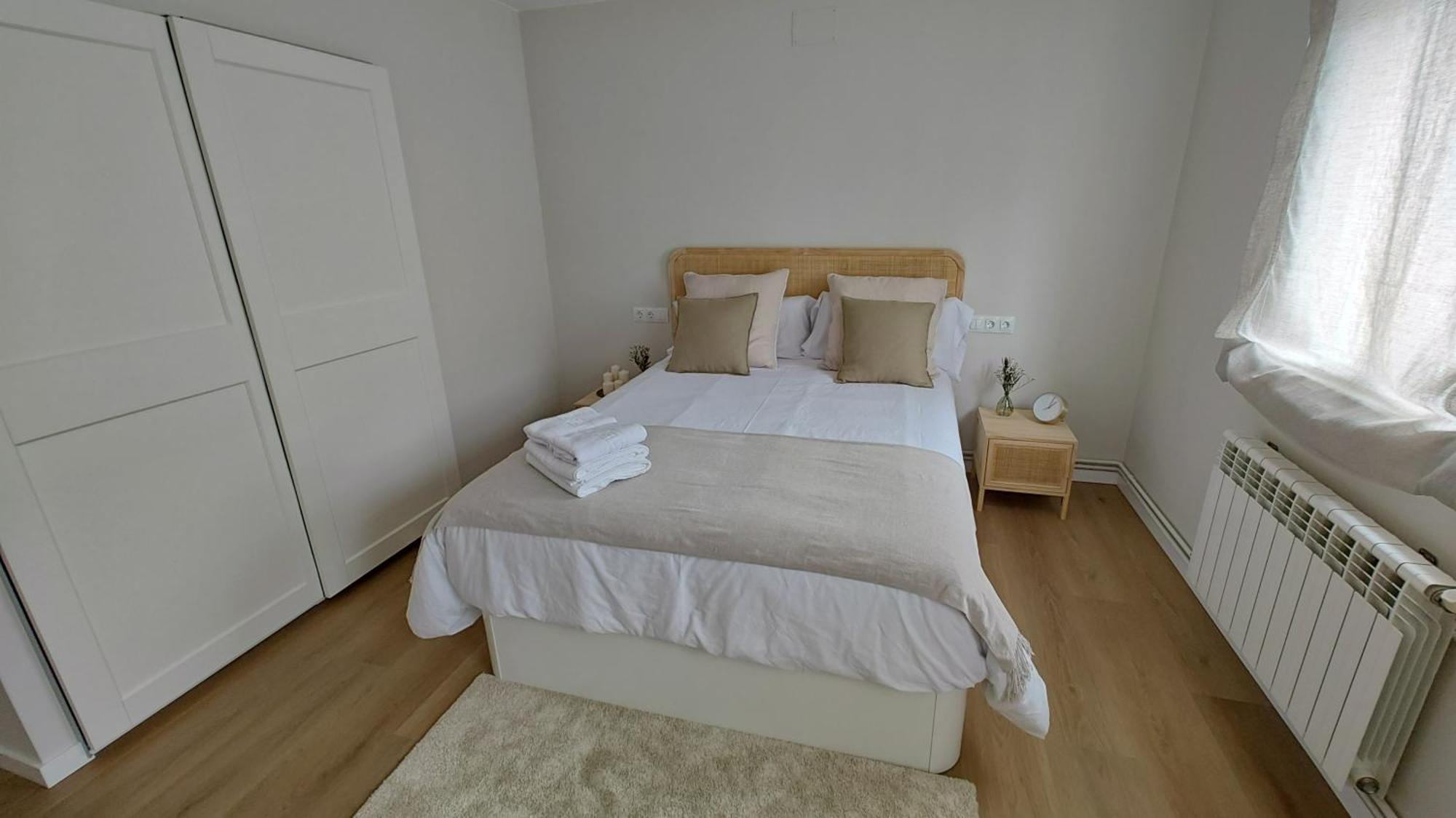 Apartment Madariaga 5 *