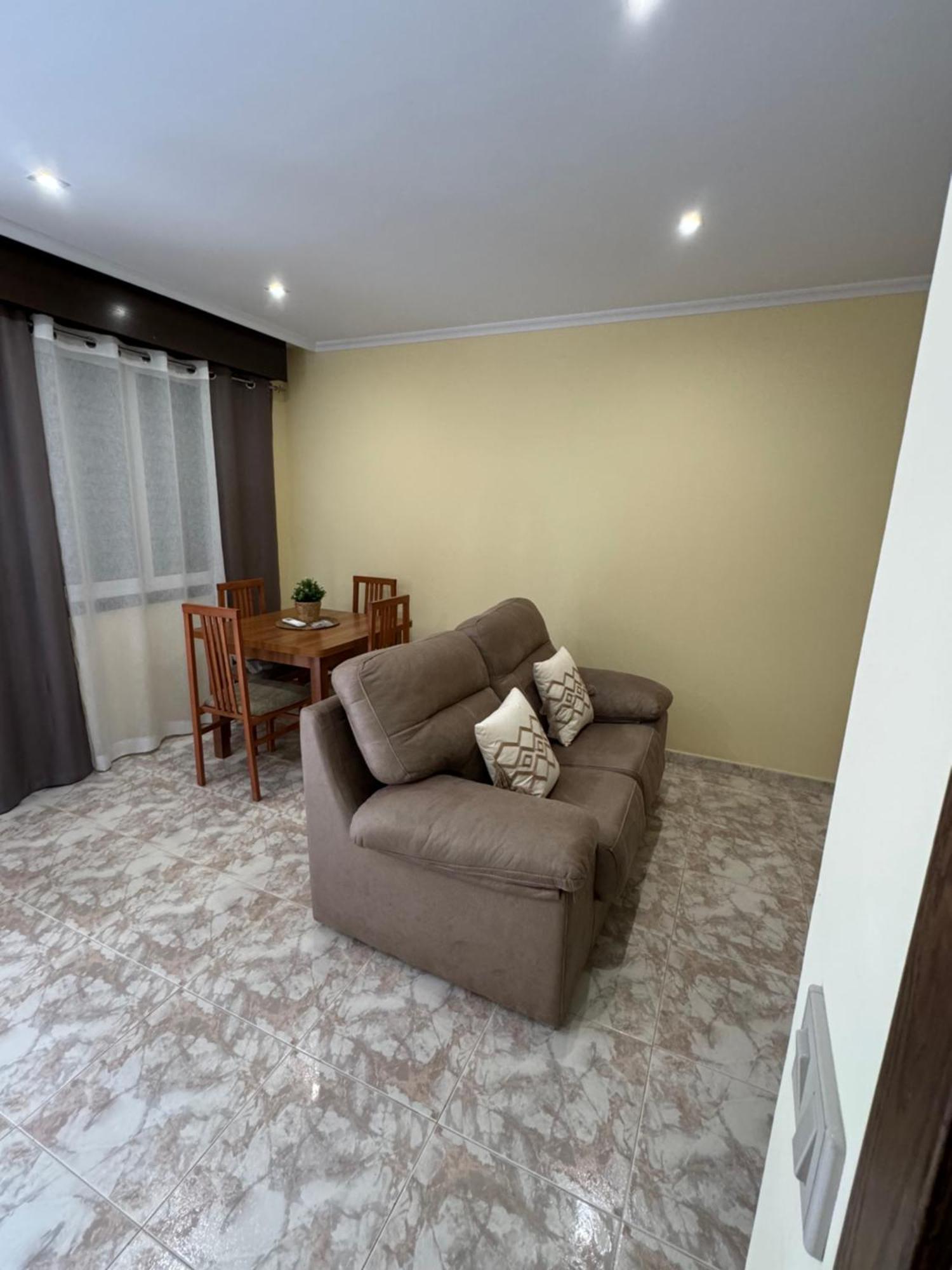 Apartamento Casa Os Banos