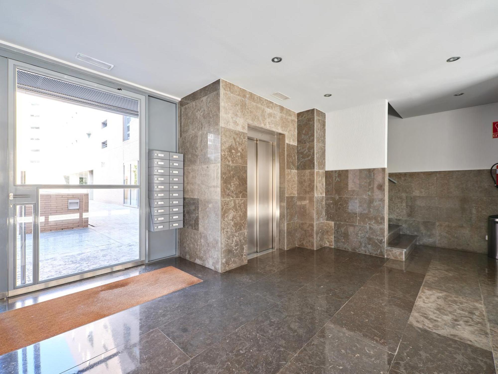 My City - Estudio En Legazpi Con Terraza Y Piscina Madrid