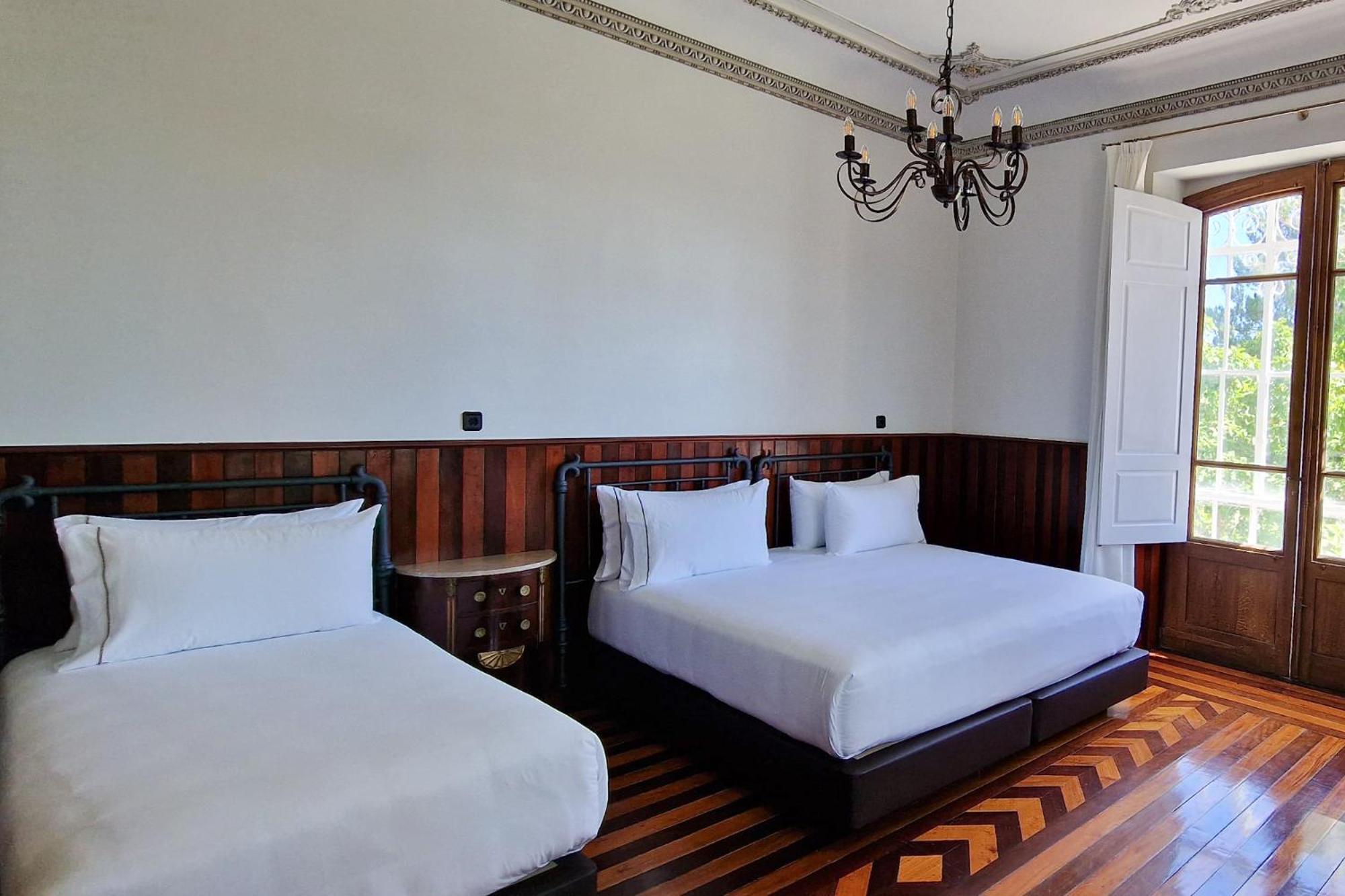 Casa Palacio De Esgos