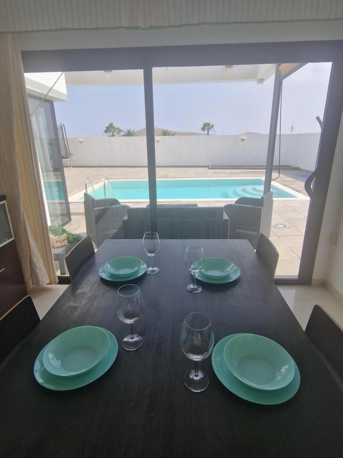 Сasa de vacaciones Nazaret Home