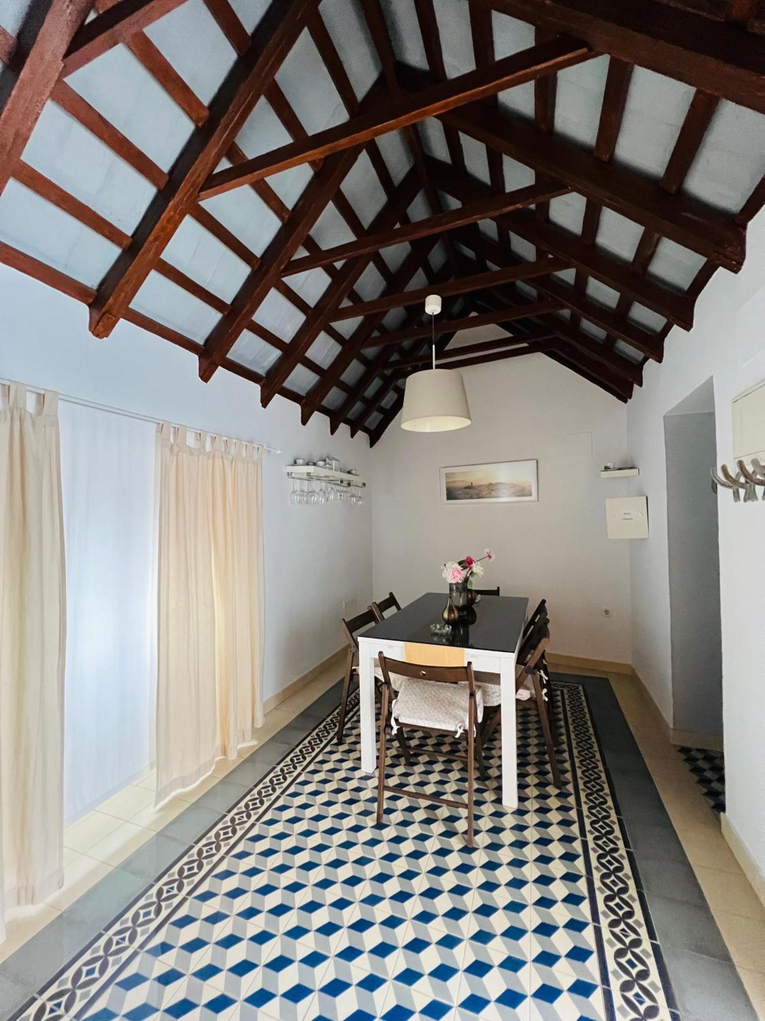 Casa Sagasta 3 *