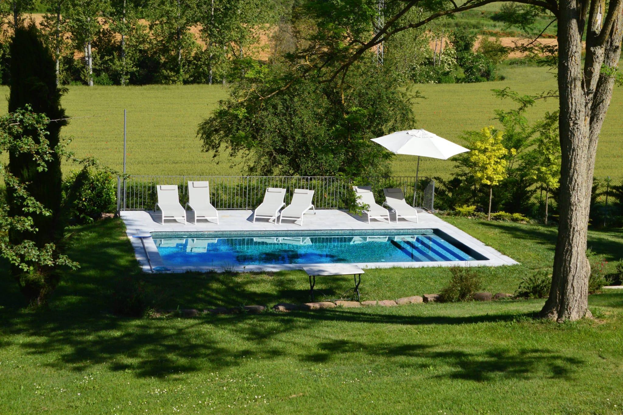La Torre Del Dr. Pont. Nature And Entertainment. * Sant Boi de Llucanes