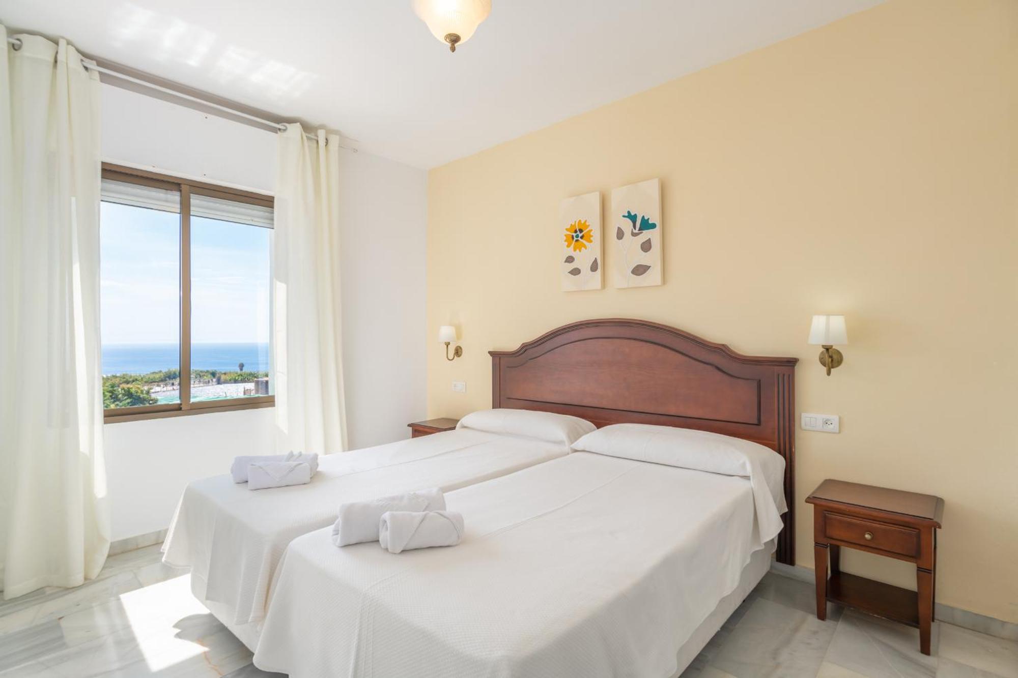 Hotel Playamaro