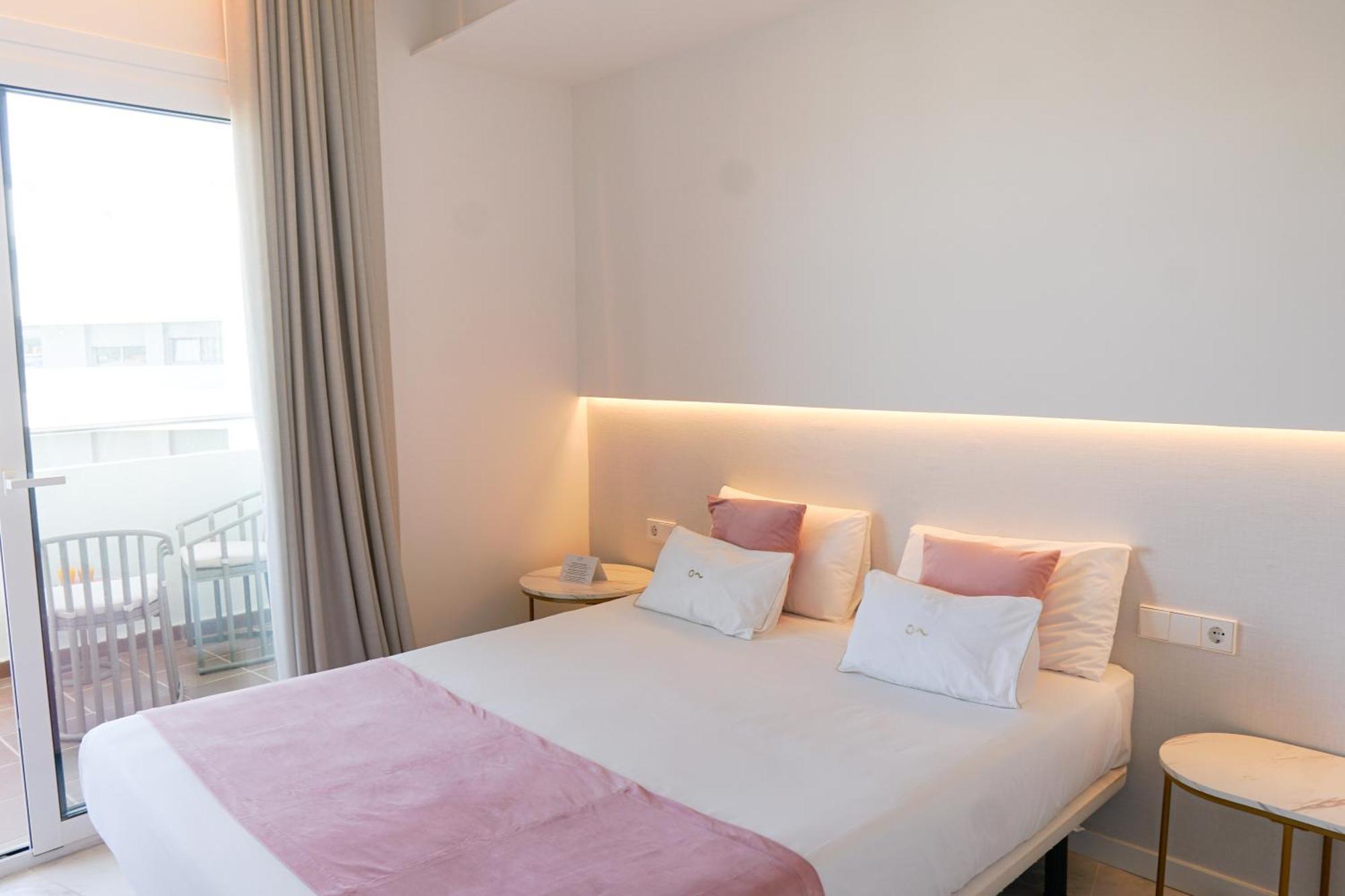 Hotel Aromar 4*