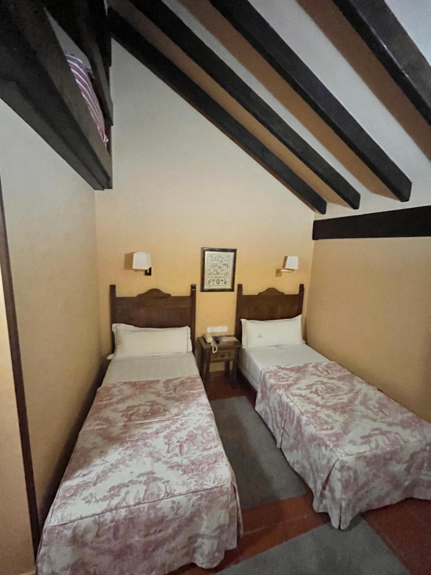 Hotel Rebeco 2*