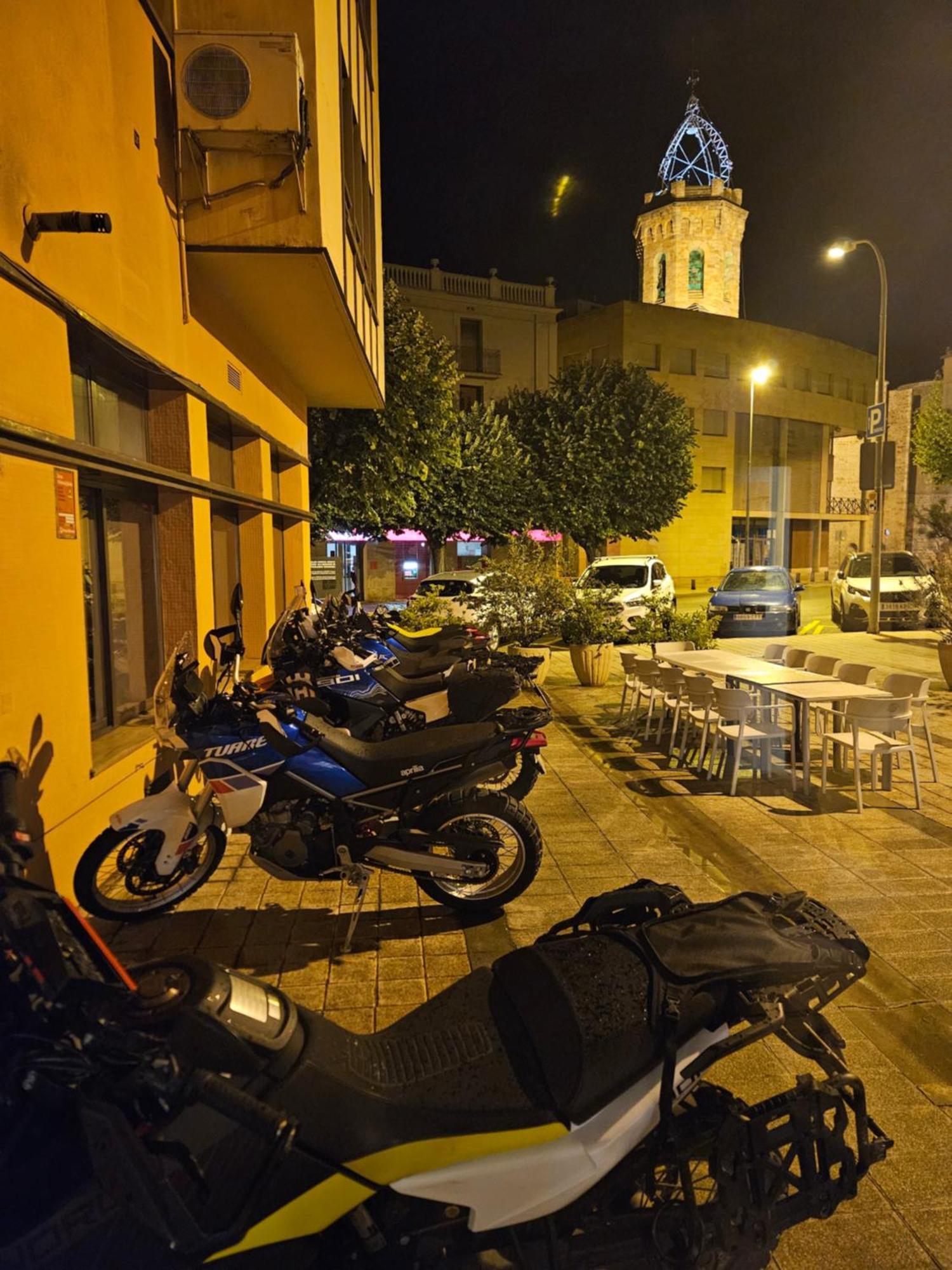 Alegret Hotel