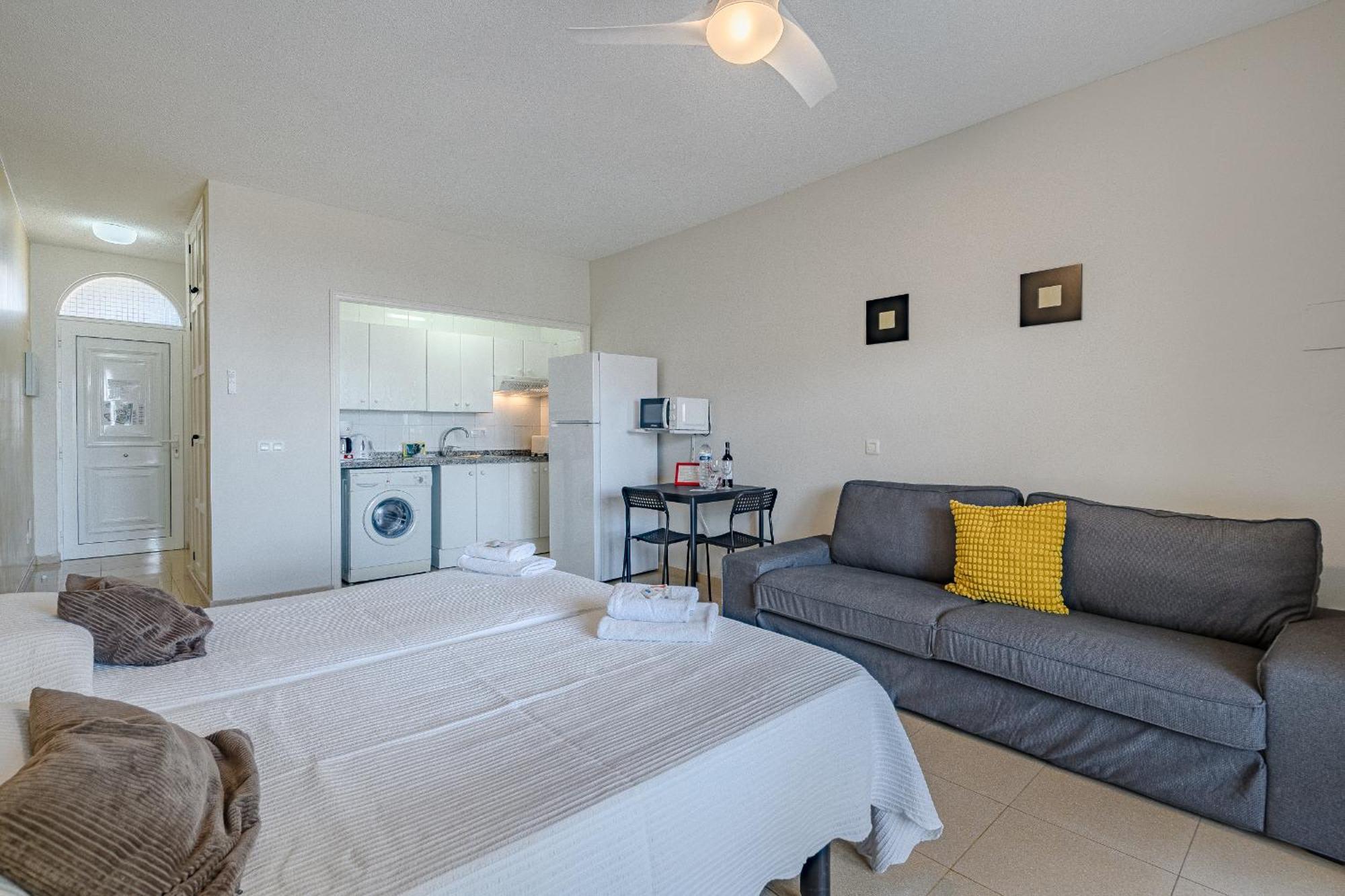 Apartamentos Orlando En Costa Adeje Apartment *