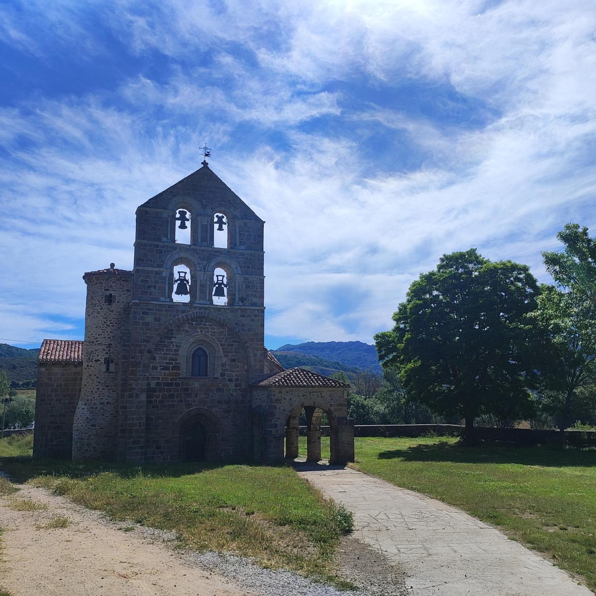 Casa Simon Cervera De Pisuerga