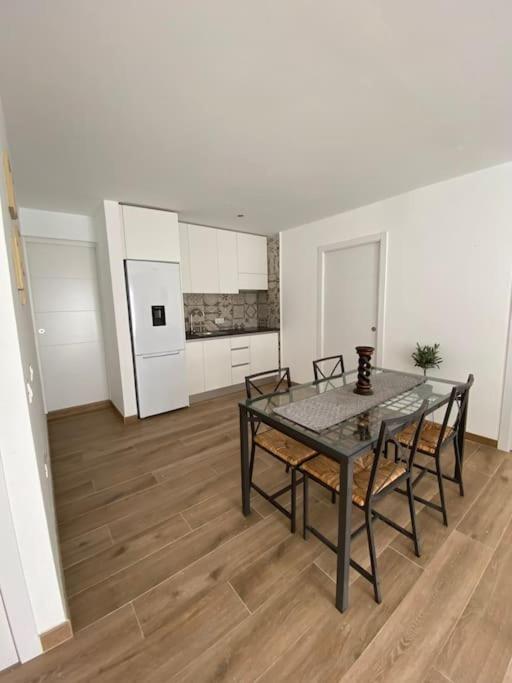 En Complejo Residencial Con Piscina San Miguel de Abona