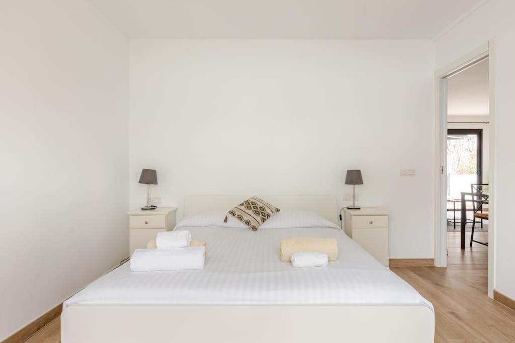 En Complejo Residencial Con Piscina