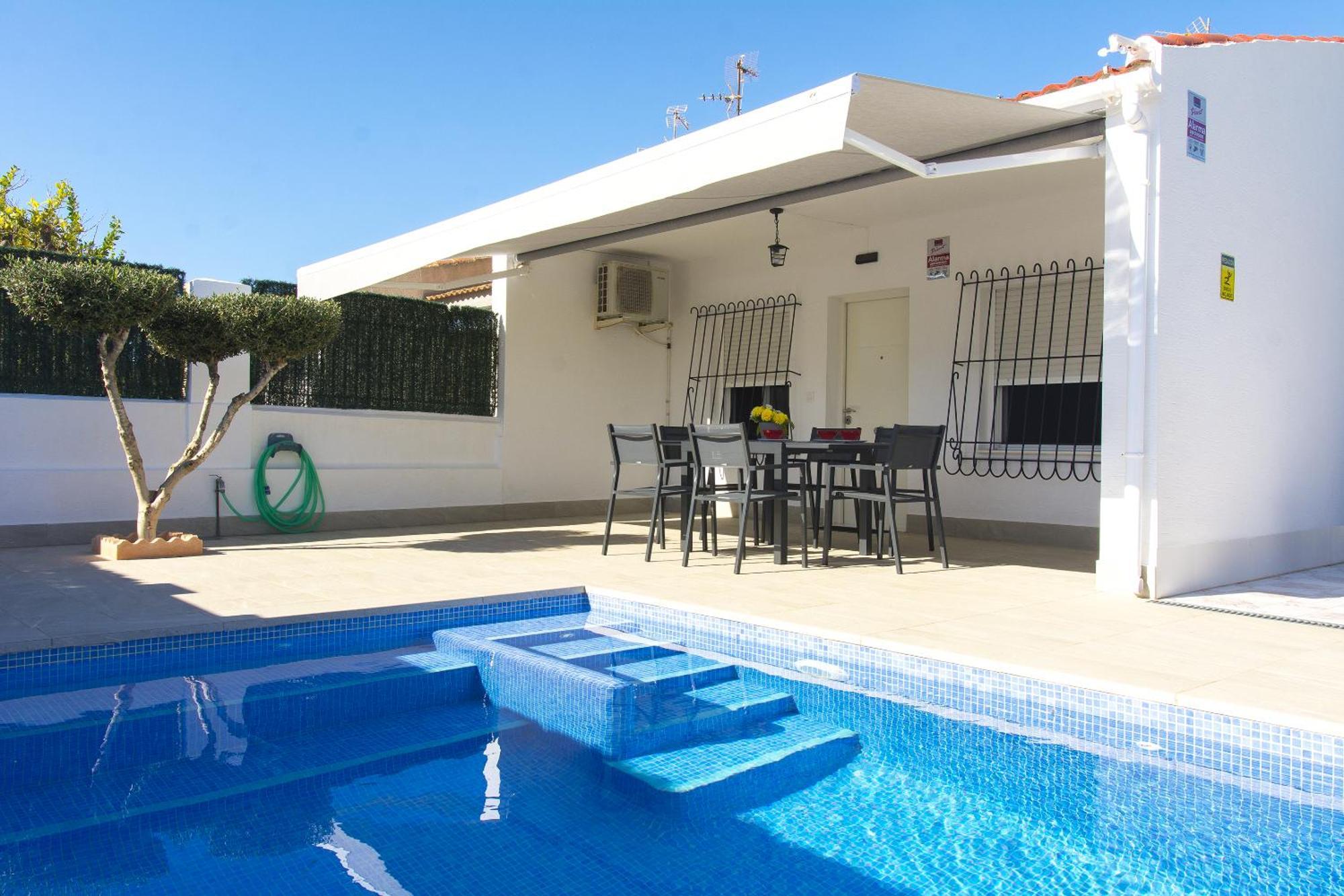 Holiday home Casa Soleada Piscina Climatizada Y Privada Santiago De La Ribera