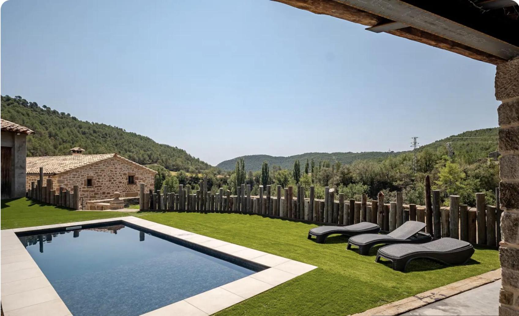 La Torreta D'olius Villa *