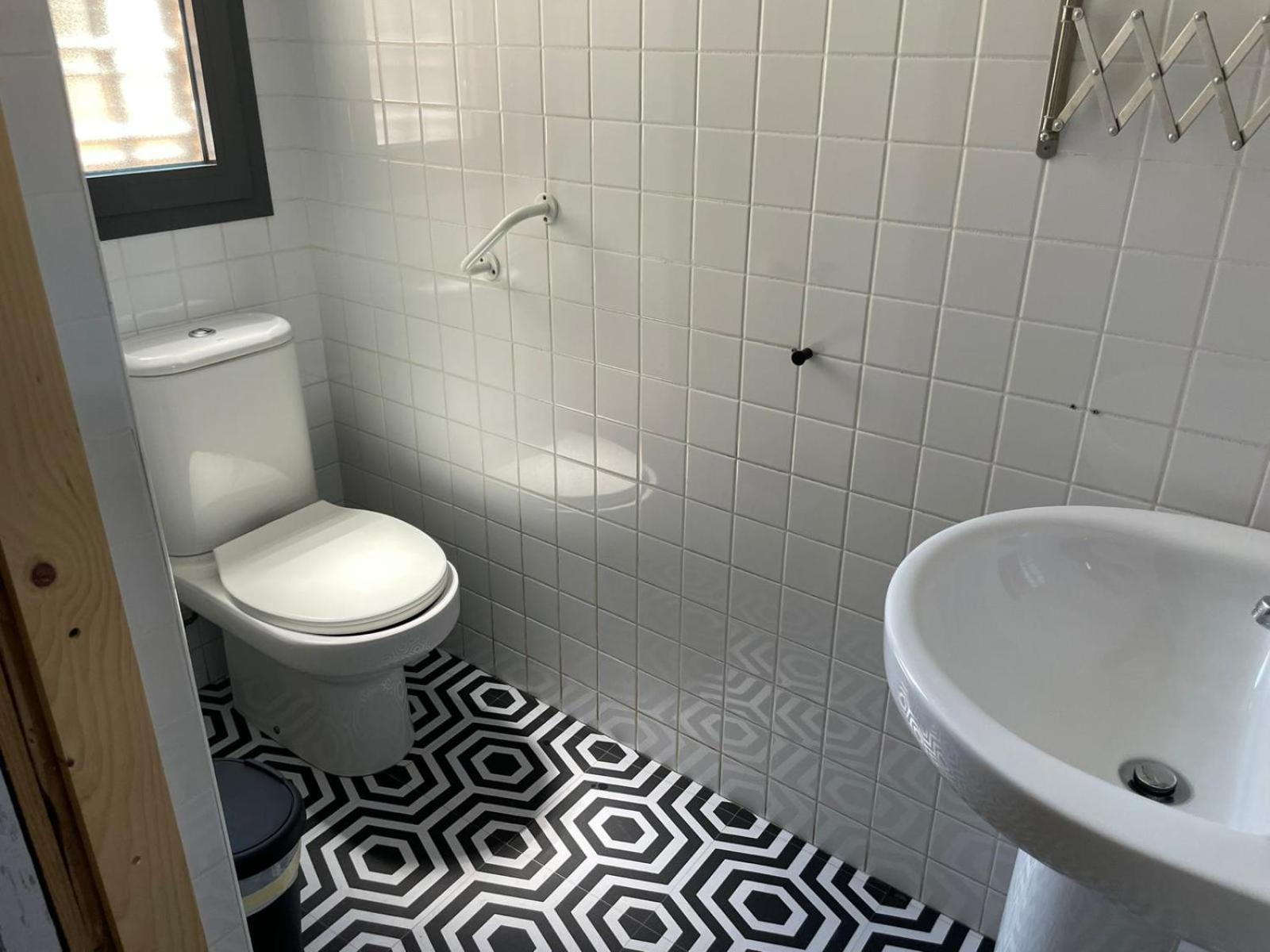 Galaksi-habitacion Doble Privada En Casa Compartida-uebica2 * Mairena del Aljarafe