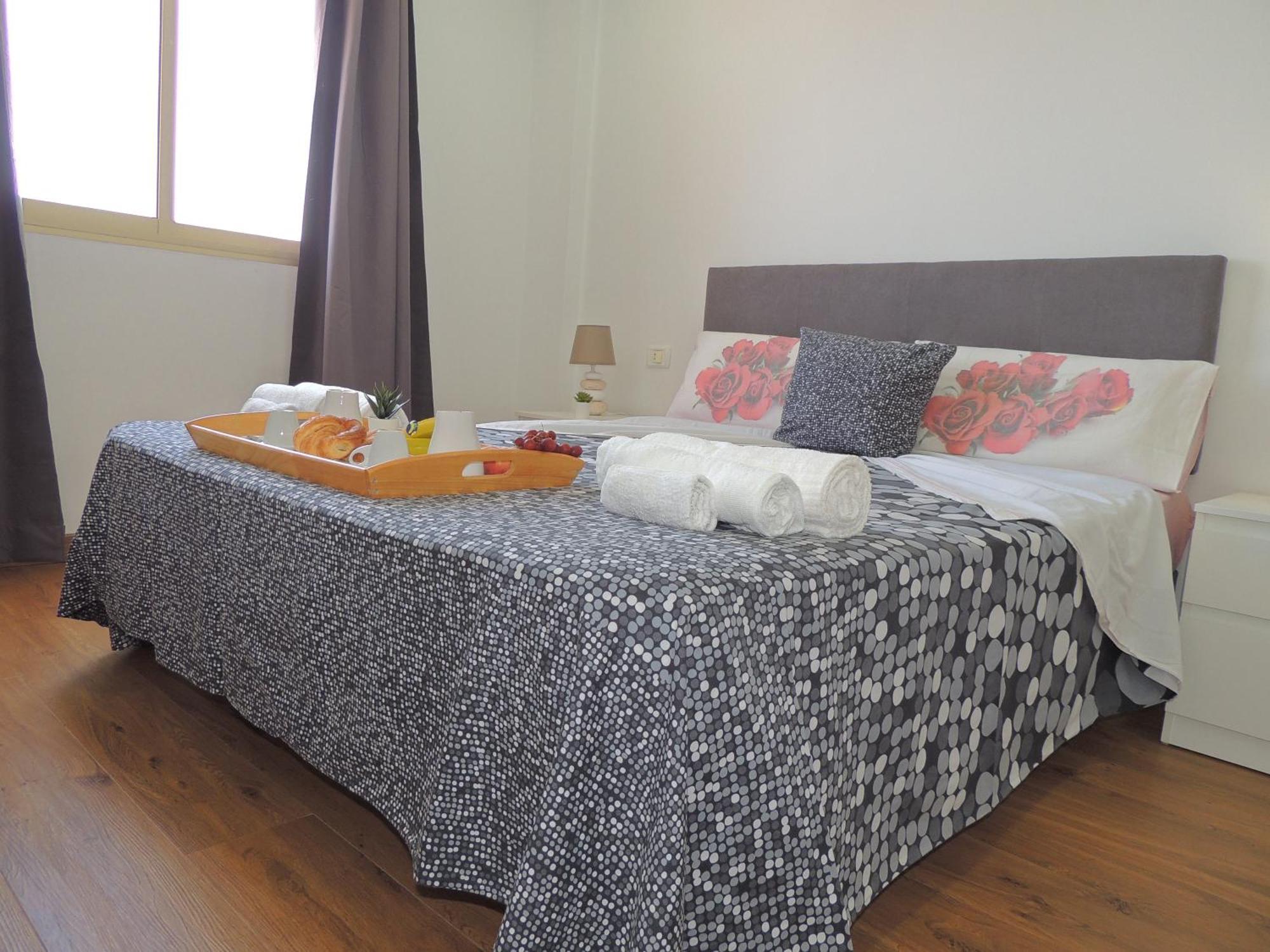 Casa Liotro Comfortable, Panoramic,central, Near The Sea,swimming Pool,wifi,terrace Apartamento Los Cristianos (Tenerife)